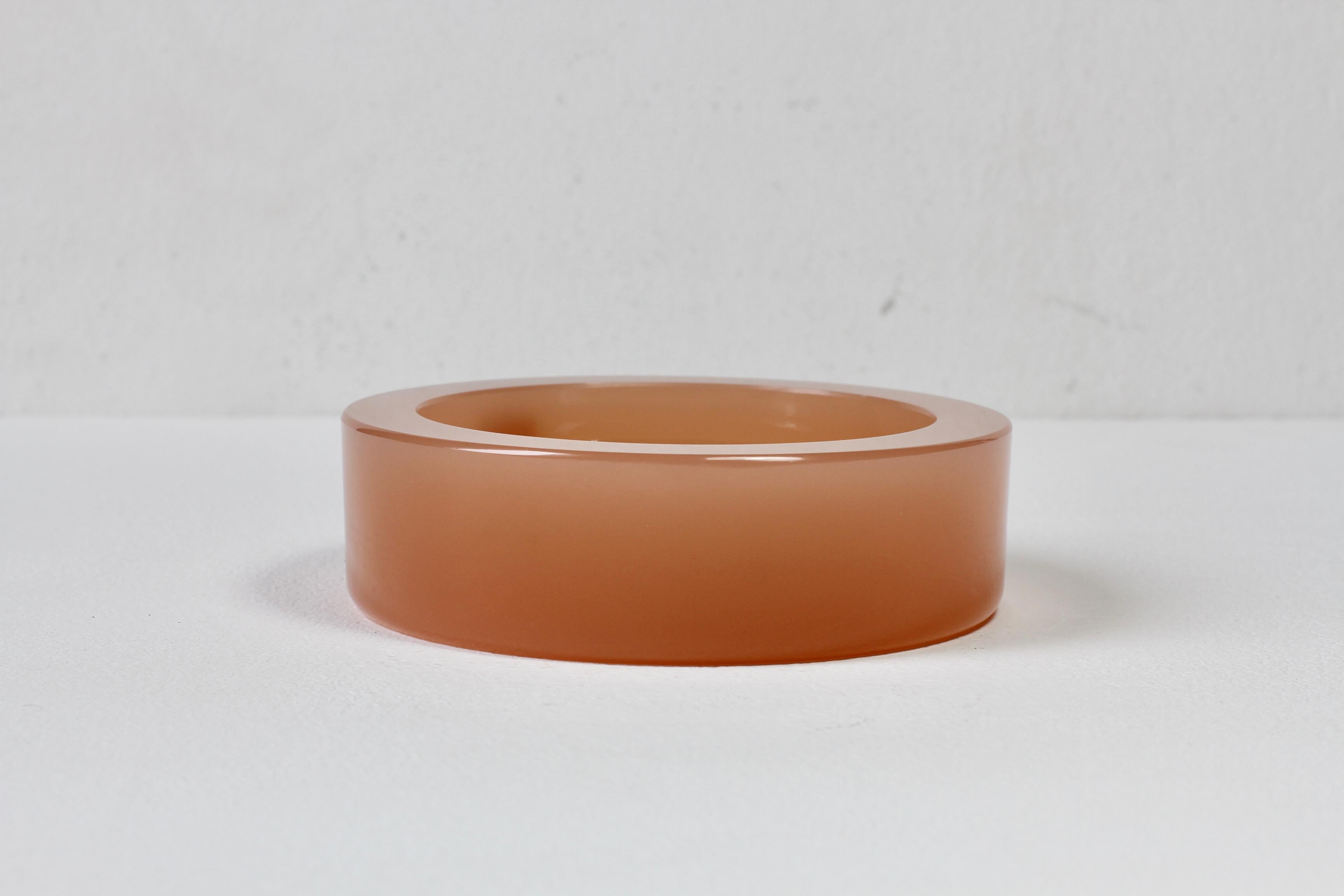 Mid-Century Modern Cenedese Vintage Mid-Century Pink Opaline Murano Glass Dish Bowl or Ashtray 1949 en vente