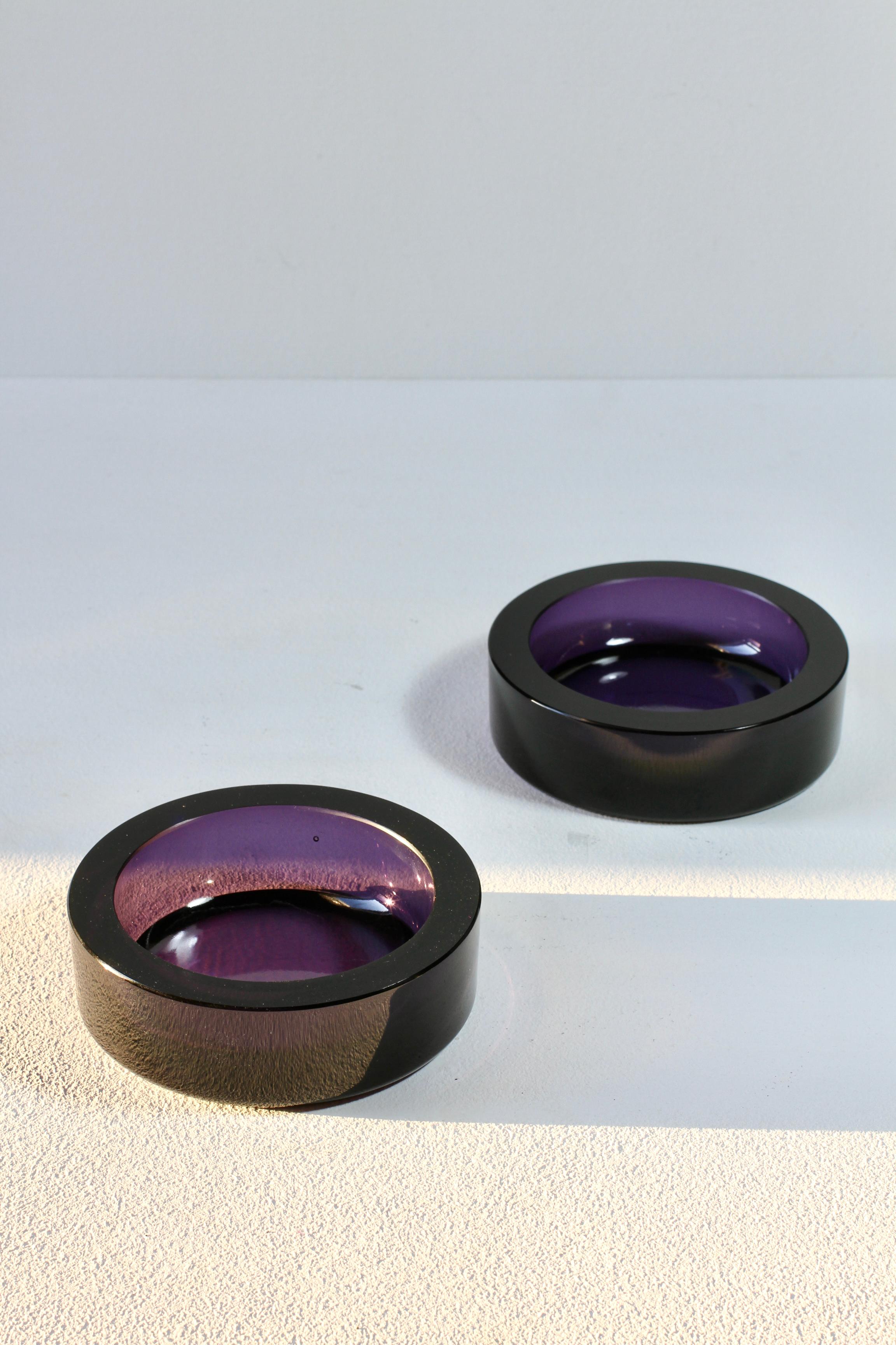 Blown Glass Cenedese Vintage Pair of Purple Murano Glass Dishes, Bowls or Ashtrays 1970s For Sale