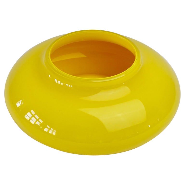 Cenedese Yellow MidCentury Modern Italian Murano Glass Bowl or Vase at 1stDibs yellow murano
