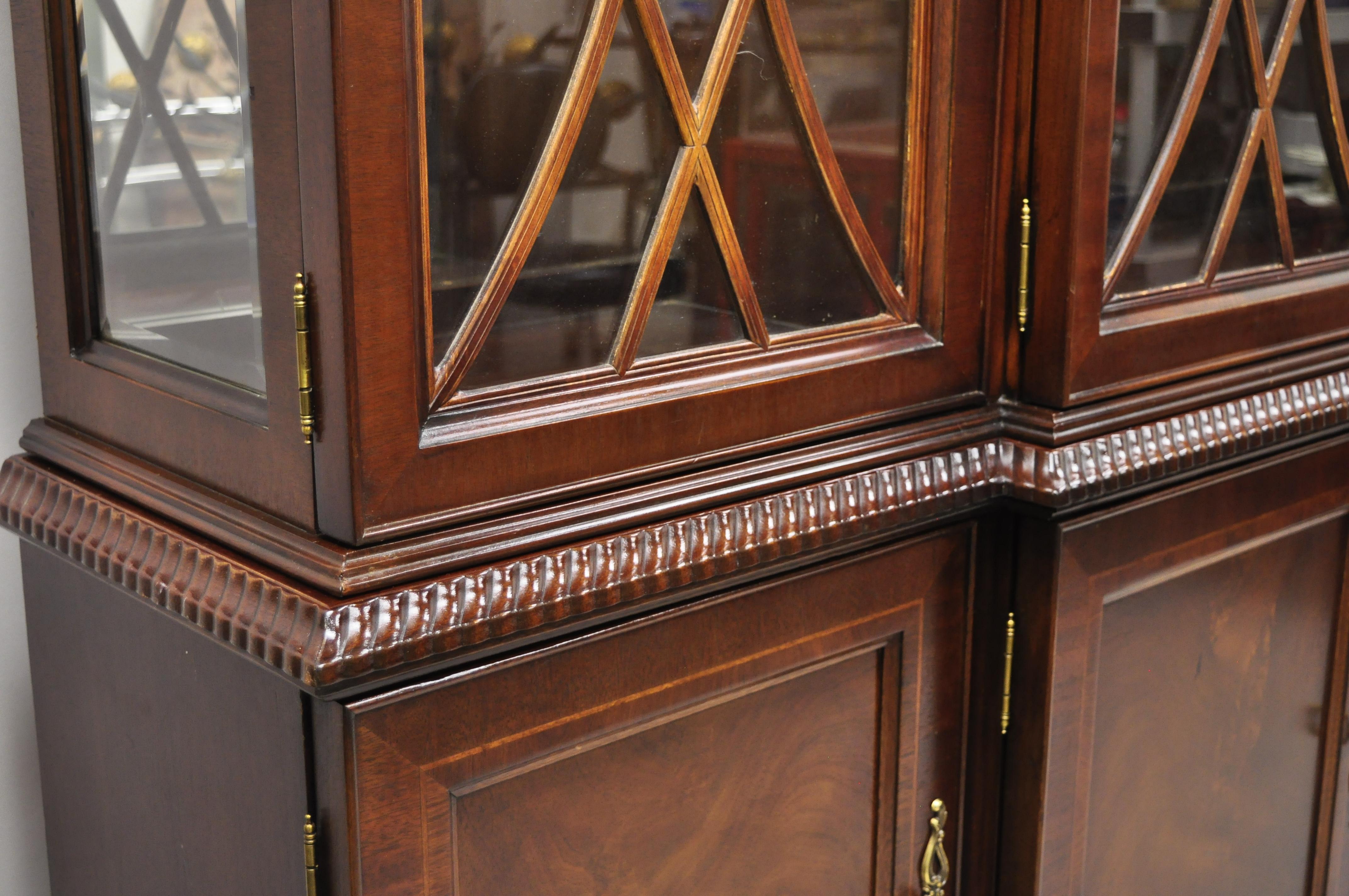 Centennial Collection Bernhardt Mahogany Chippendale Breakfront China Cabinet 4