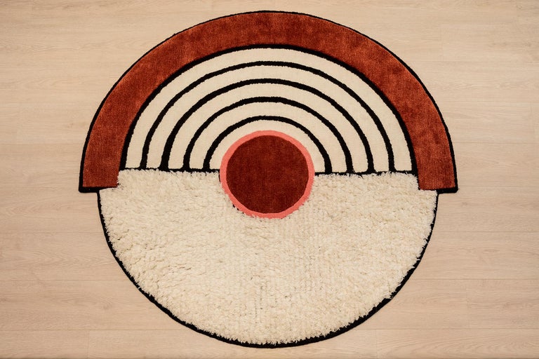 Indian Center Court by Moniomi, Hand-Tufted Wool Beige Circle Rug For Sale