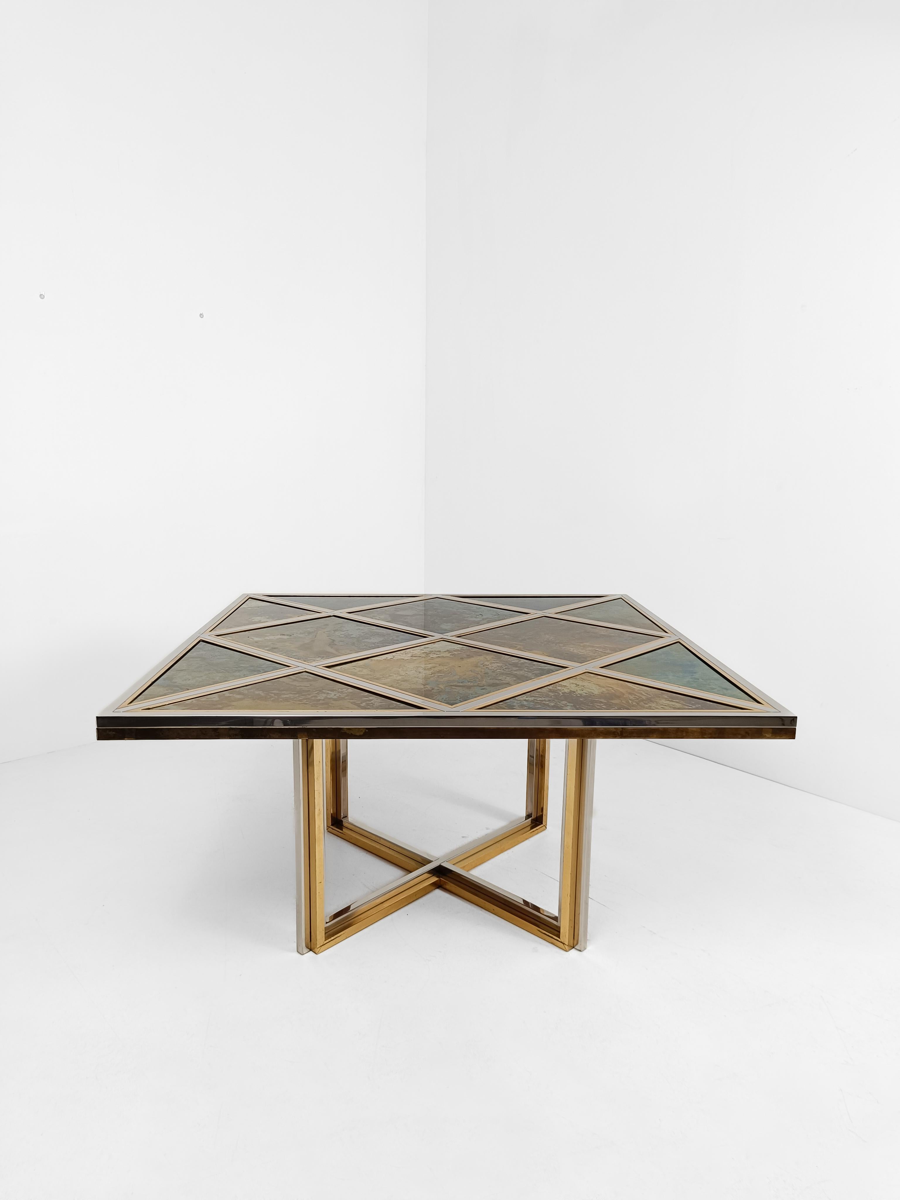Table centrale/de salle à manger en Lucite, laiton et métal chromé de Romeo Rega, Italie, années 70 en vente 5
