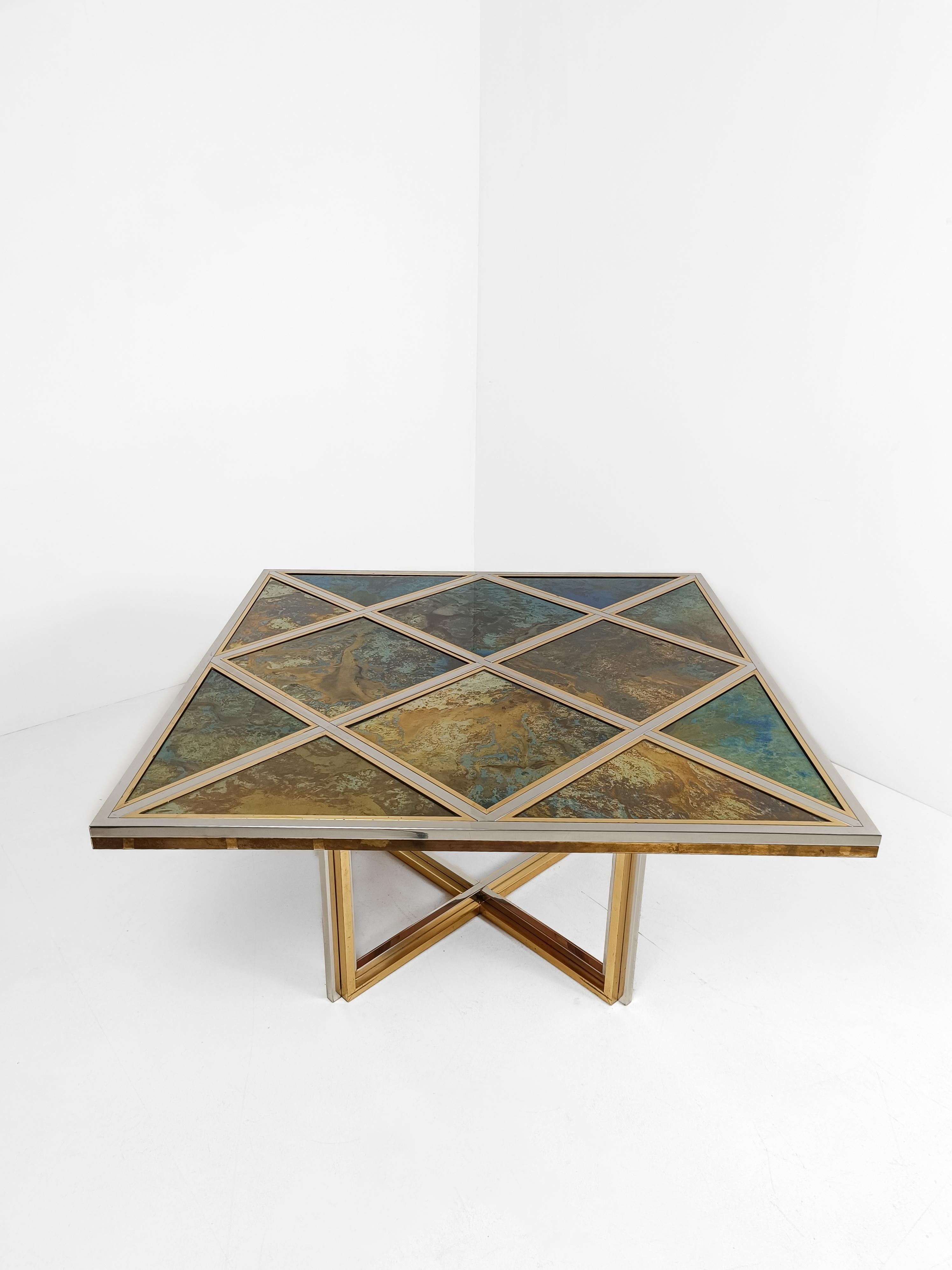 Table centrale/de salle à manger en Lucite, laiton et métal chromé de Romeo Rega, Italie, années 70 en vente 8