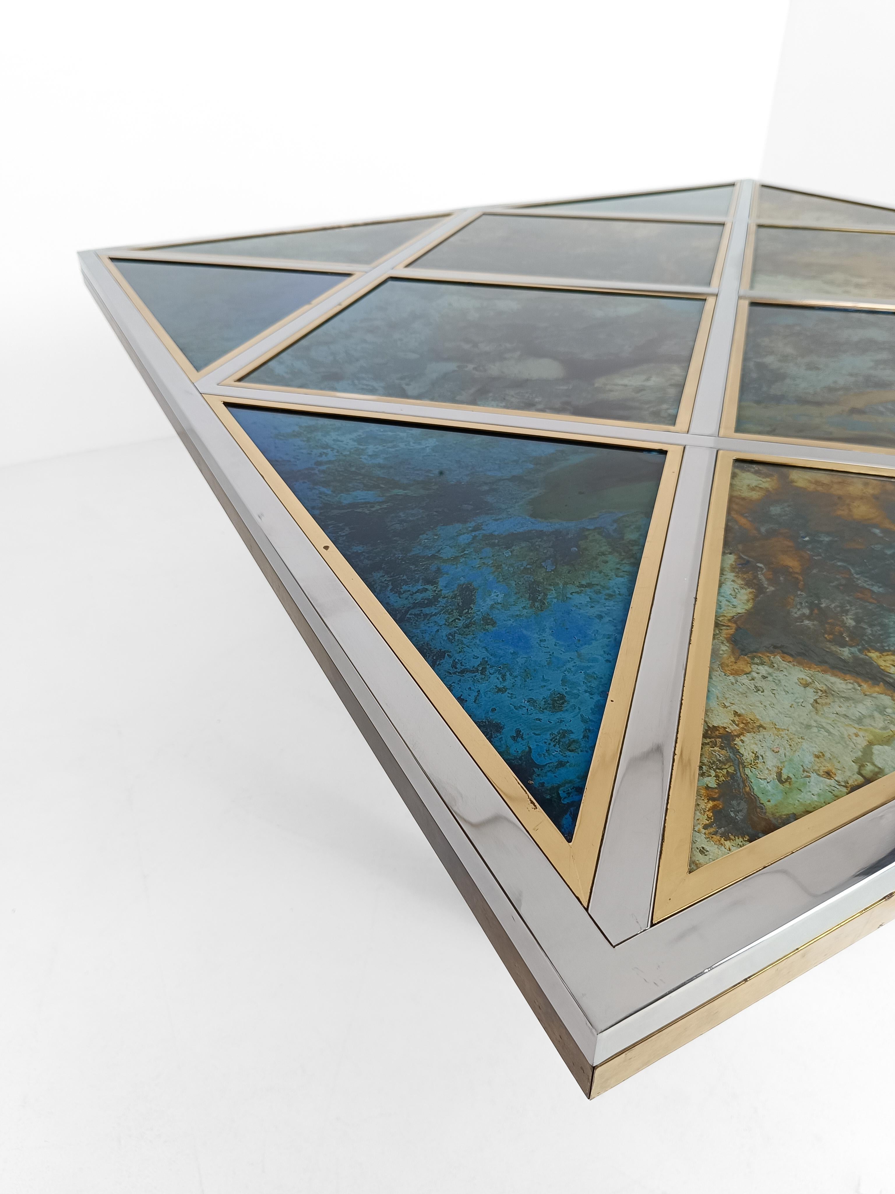 Table centrale/de salle à manger en Lucite, laiton et métal chromé de Romeo Rega, Italie, années 70 en vente 11