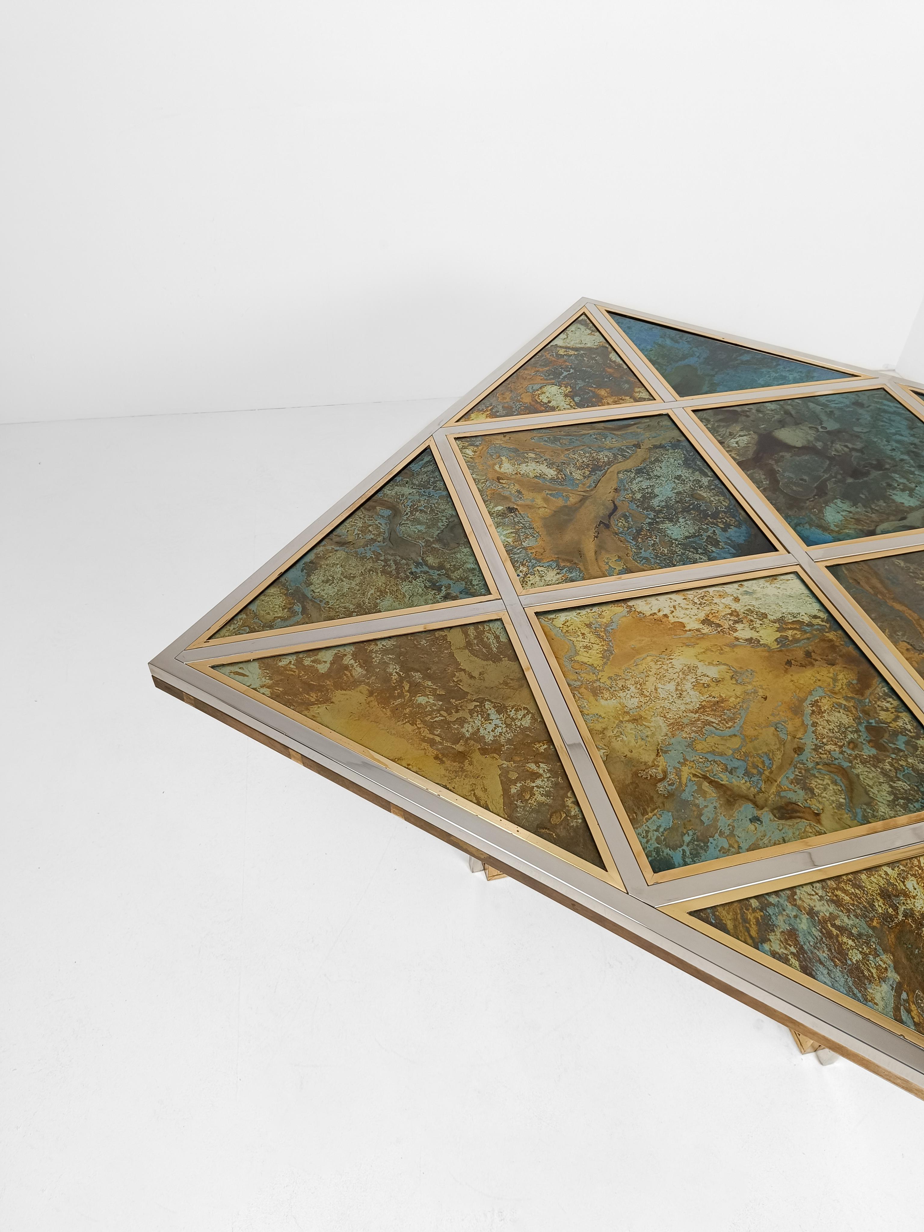 Table centrale/de salle à manger en Lucite, laiton et métal chromé de Romeo Rega, Italie, années 70 en vente 12