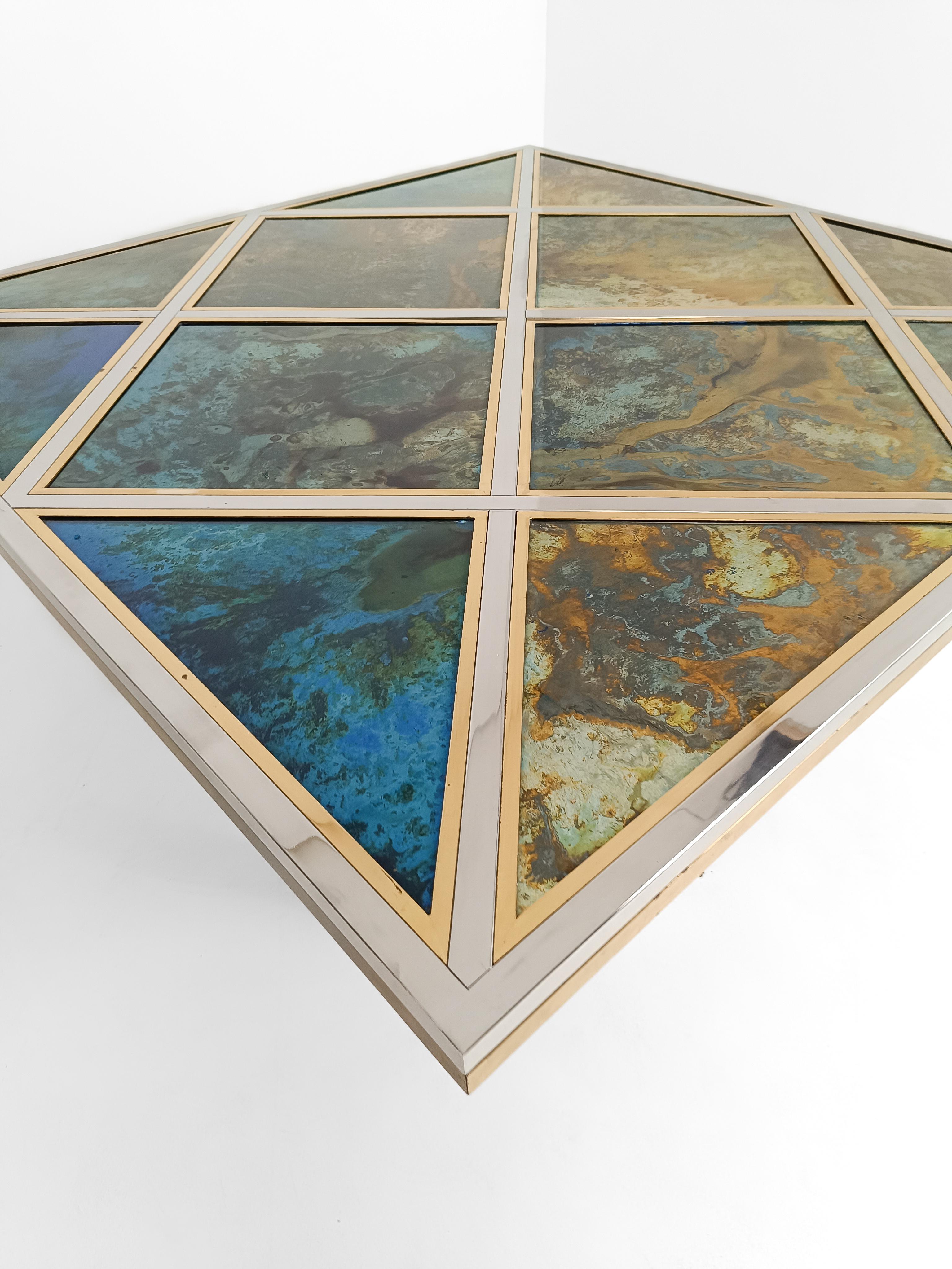 Table centrale/de salle à manger en Lucite, laiton et métal chromé de Romeo Rega, Italie, années 70 Bon état - En vente à Roma, IT