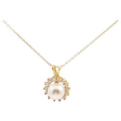 Center Pearl & Diamond Round Starburst Pendant Necklace in 14K Yellow Gold