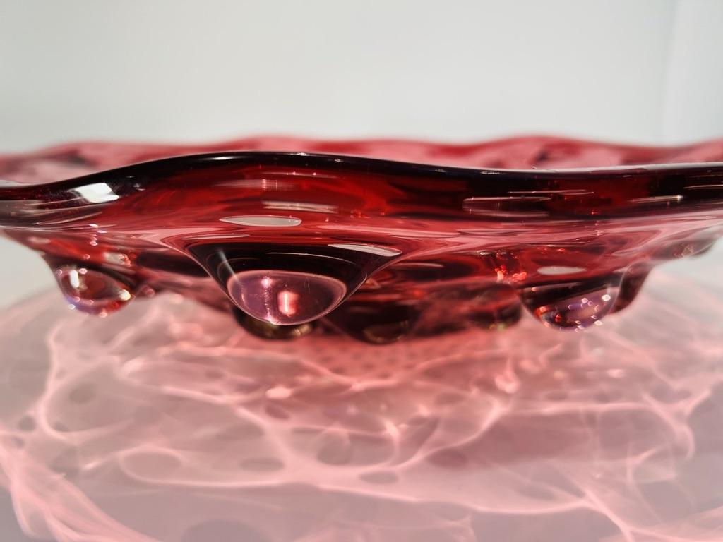 italien Pièce centrale en verre de Murano attribuée à Fratelli Toso 1950 en vente