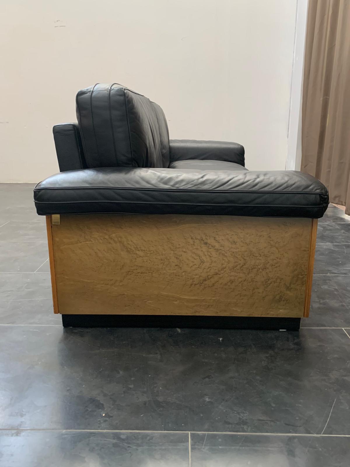 Set di divani da centro e credenza di Vittorio Frigerio 1981 9