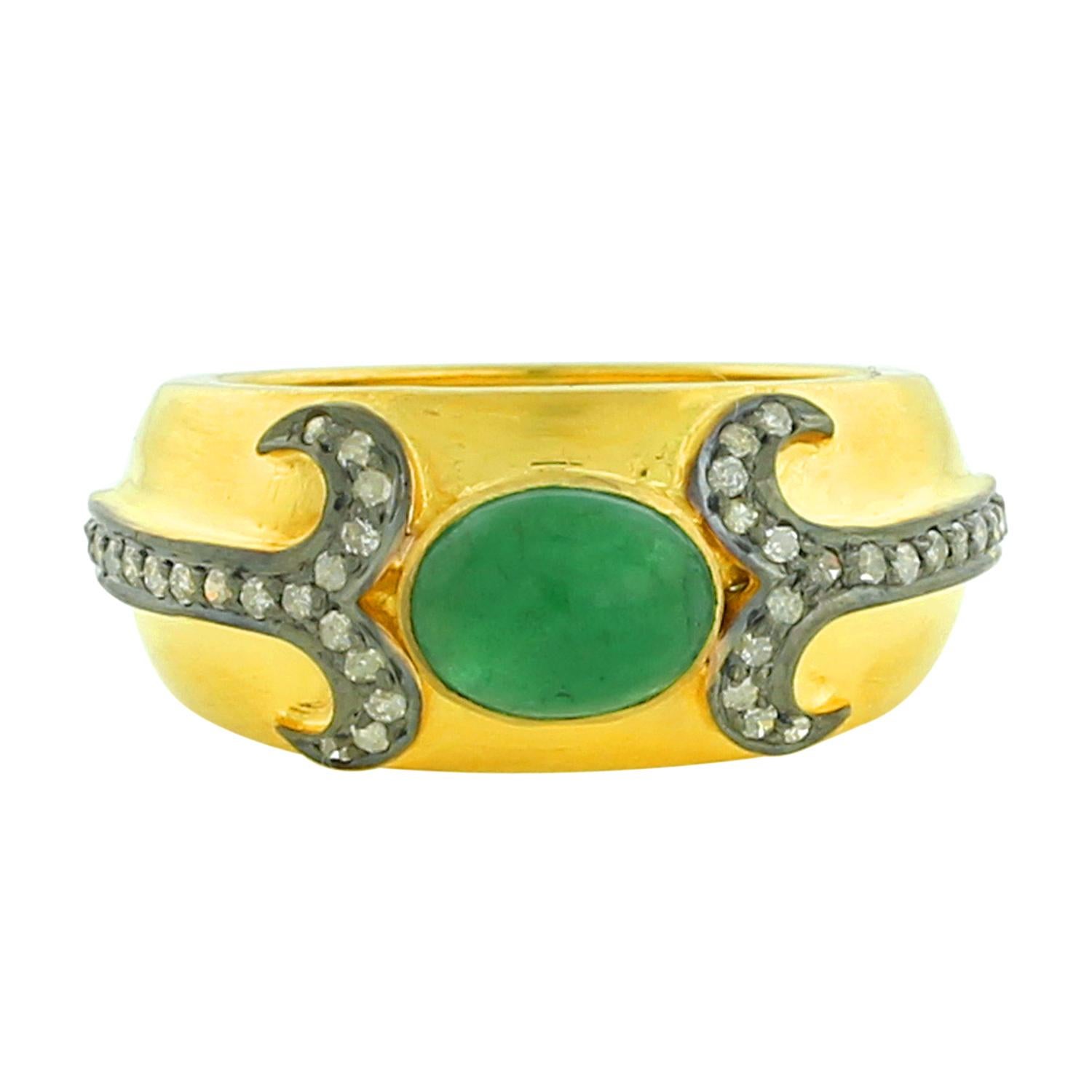 Mixed Cut Center Stone Emerald Ring With Diamonds Made In 18k Yellow Gold For Sale