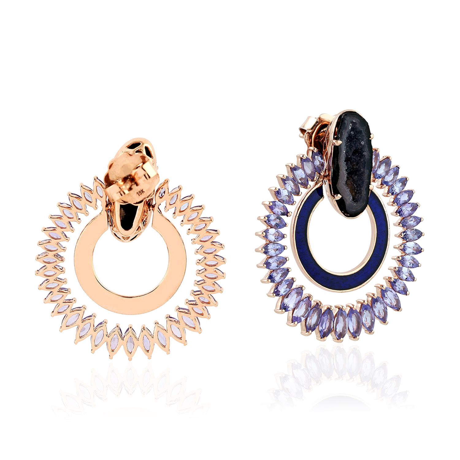 Center Stone Geode Earring with Tanzanite & Enamel Made in 18k Rose Gold In New Condition For Sale In New York, NY