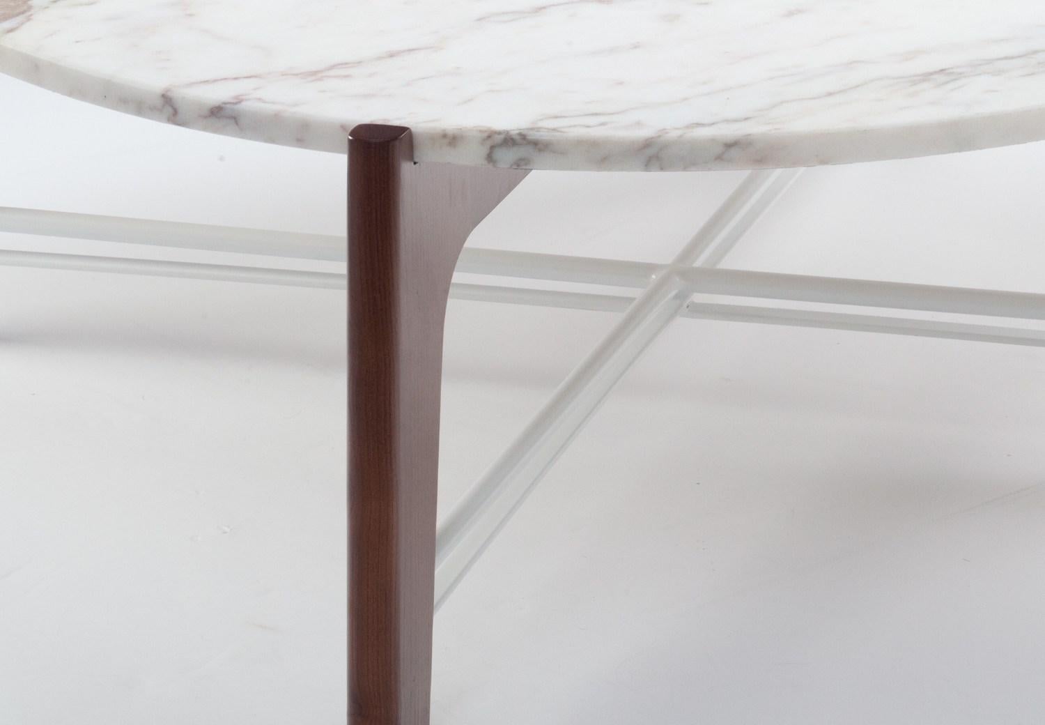 Mid-Century Modern Center Table Flex in Marble and Solid Wood For Sale