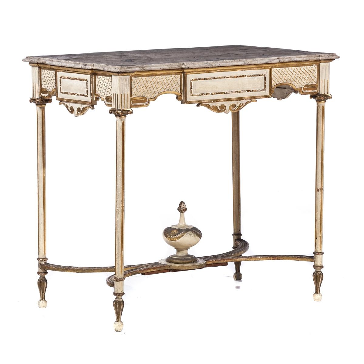 Fait main Table centrale française, début du XIXe siècle, style Louis XV en vente