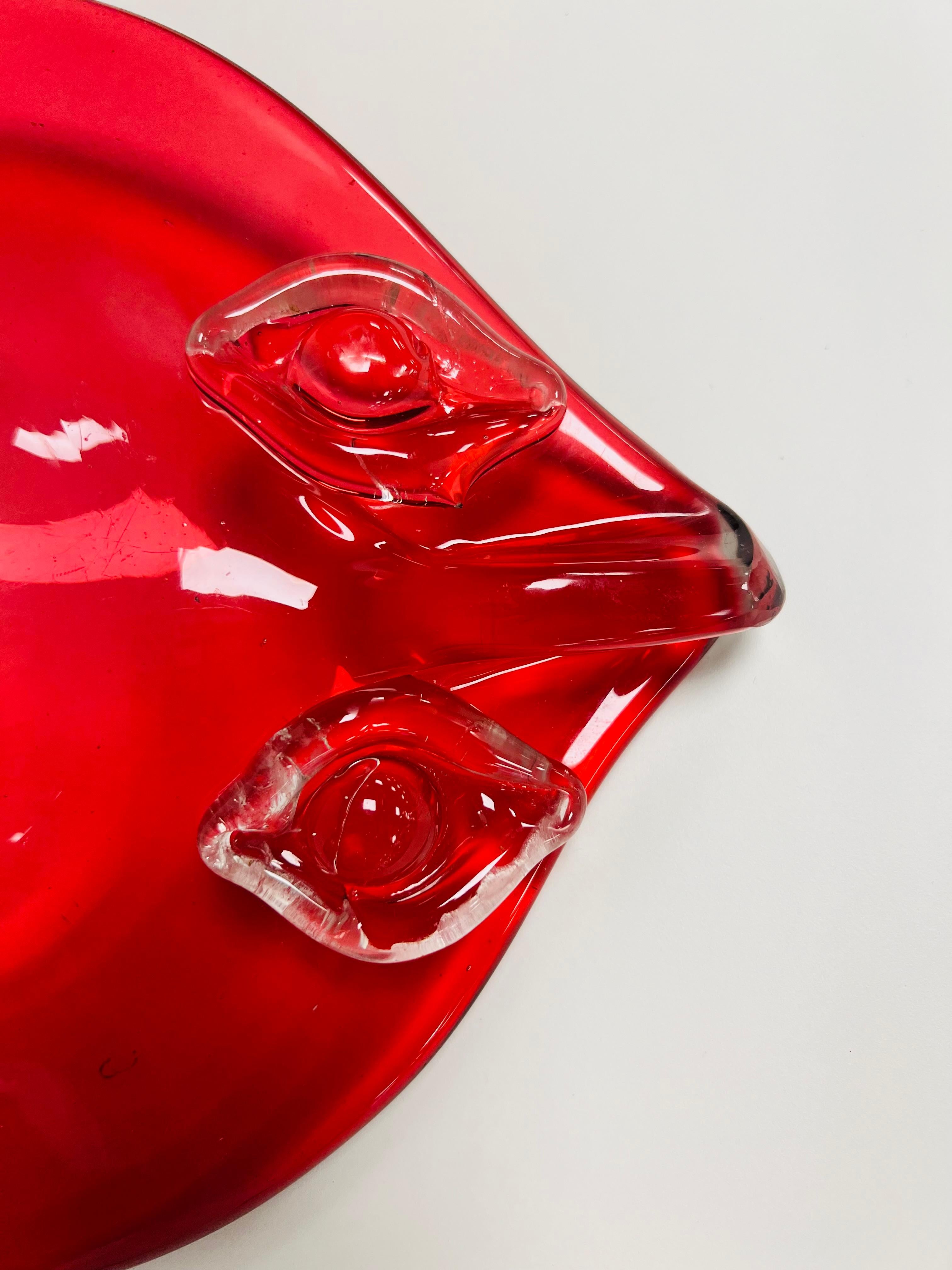 Mitteltisch aus Murano Glas rot Archimede Seguso um 1950 (Appliqué) im Angebot