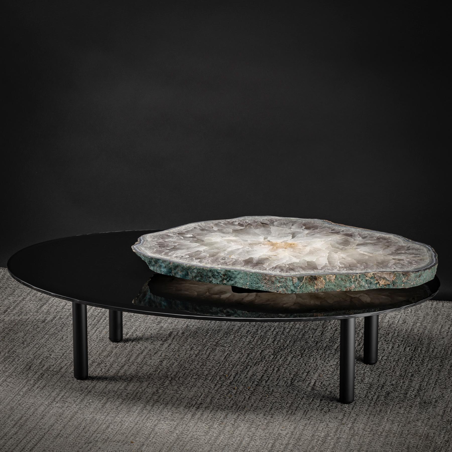 This center table is an original design featuring a 3-way rotating Brazilian Agate.
Measures: The 3 positions are:
50