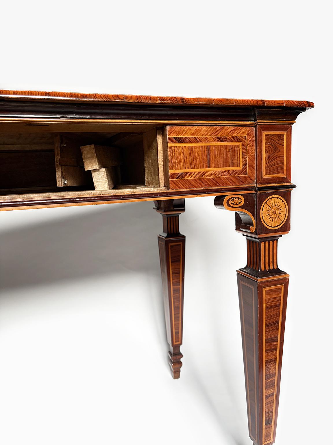Table à écrire centrale, Francesco et Giuseppe Cassina, Milan, 26 janvier 1796 en vente 5