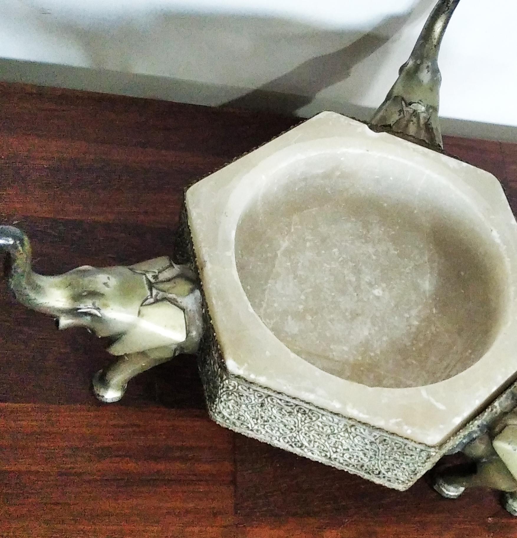Art Deco Centerpiece Alabaster Bowl with Elephant Pedestal and Metallic Filigree For Sale 1