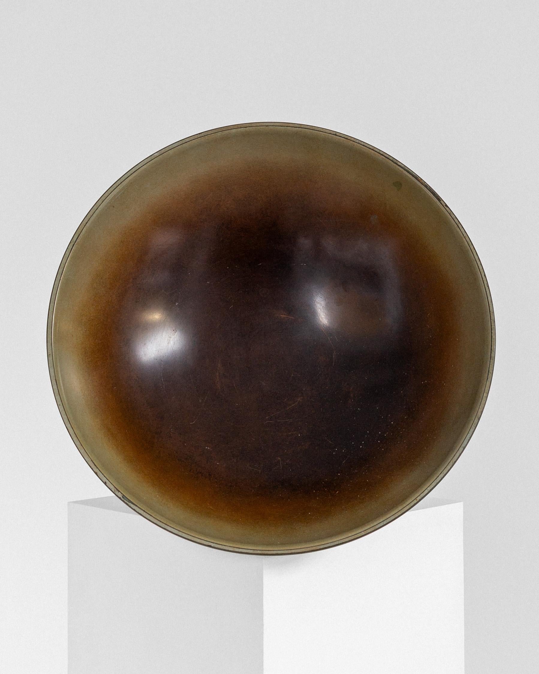 Tafelaufsatz Bronzeschale auf Fuß mit Meerjungfrau von Ystad Metall, schwedisches Art déco im Angebot 2