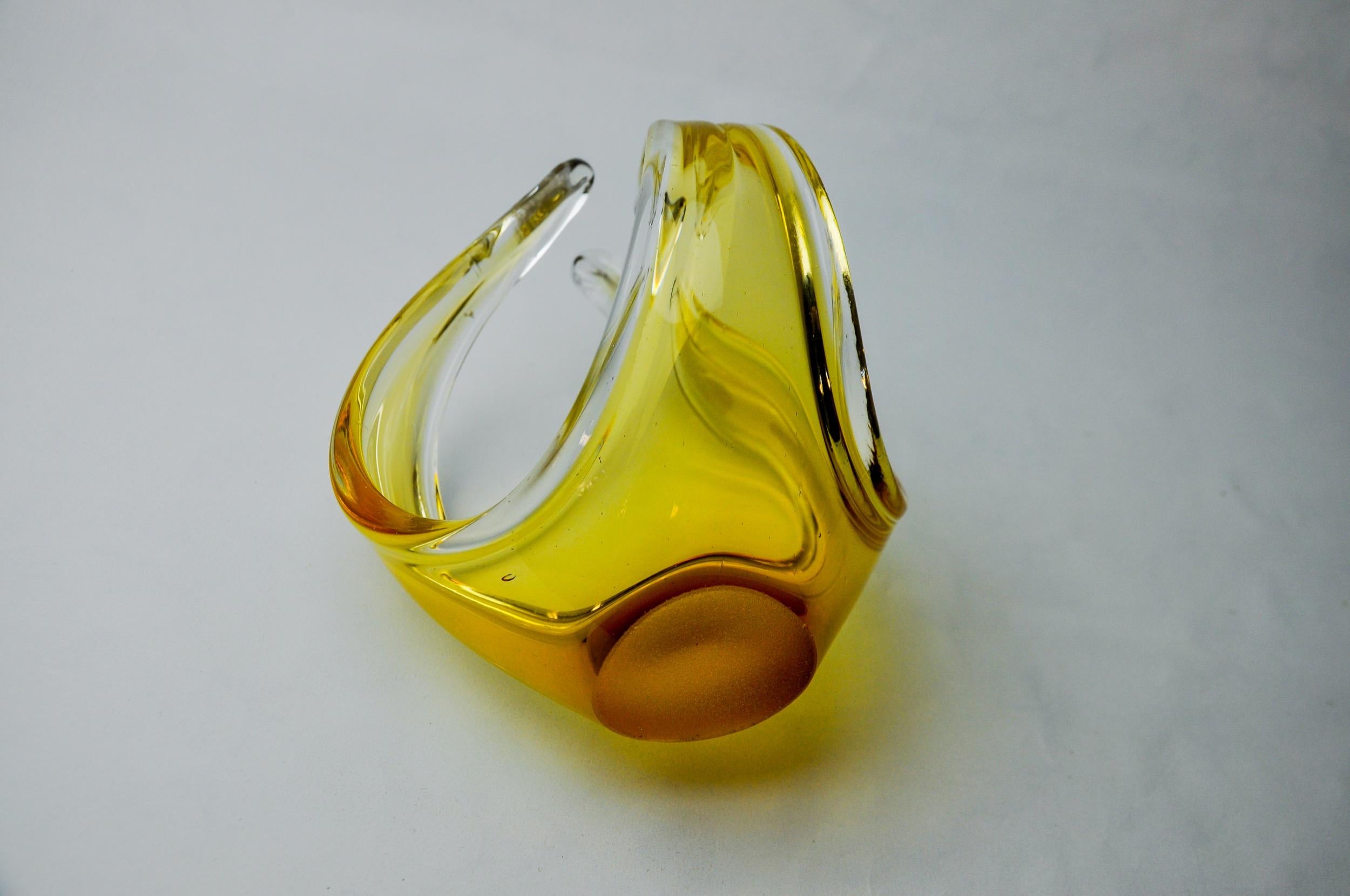 Fin du 20e siècle Centre de table Seguso en verre jaune de Murano, Italie, 1970 en vente