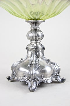 Tafelaufsatz von W. Bachmann mit Kralik-Glasschale:: Österreich:: um 1880