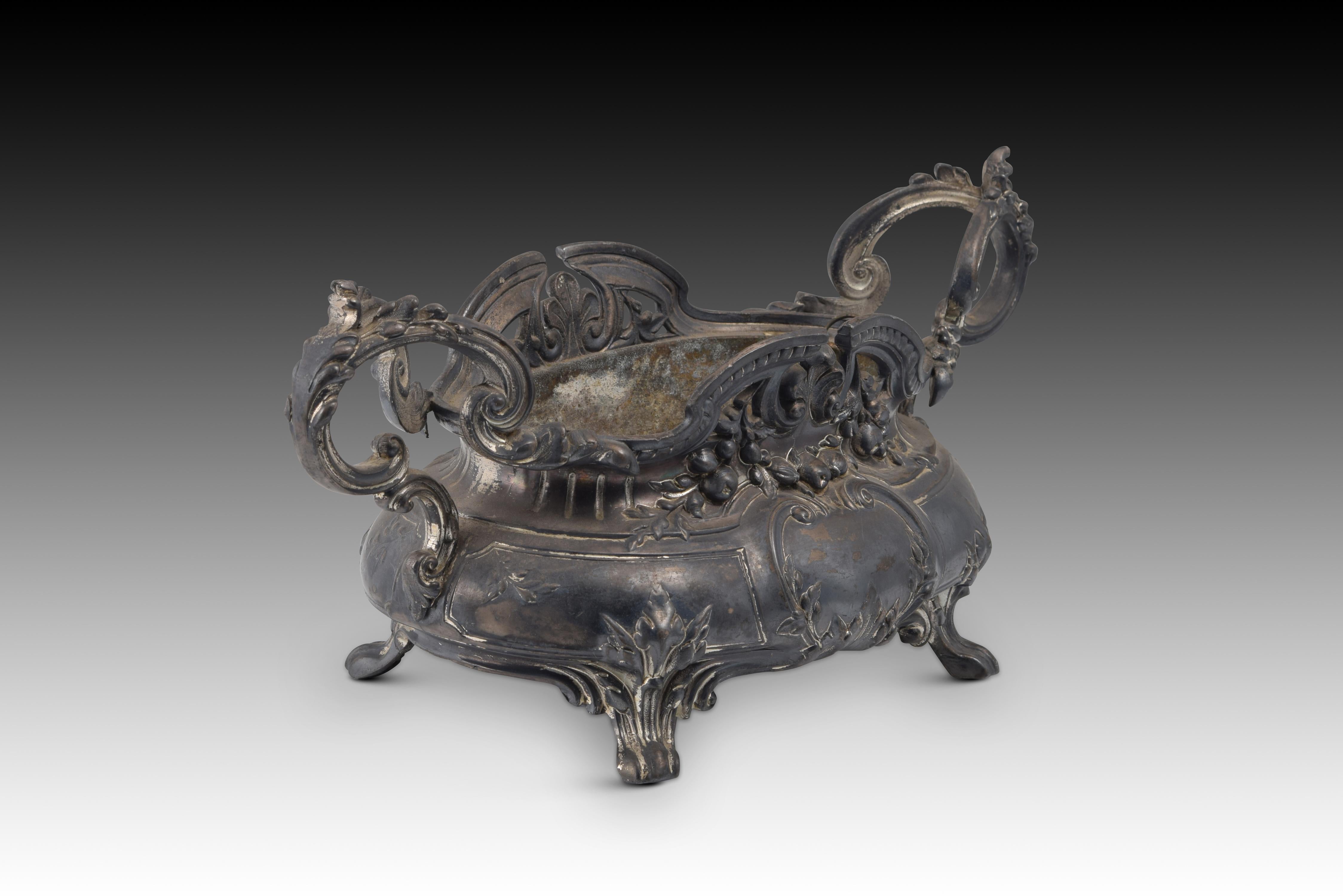 Neoclassical Revival Centerpiece, Calamine, France, 19th Century For Sale
