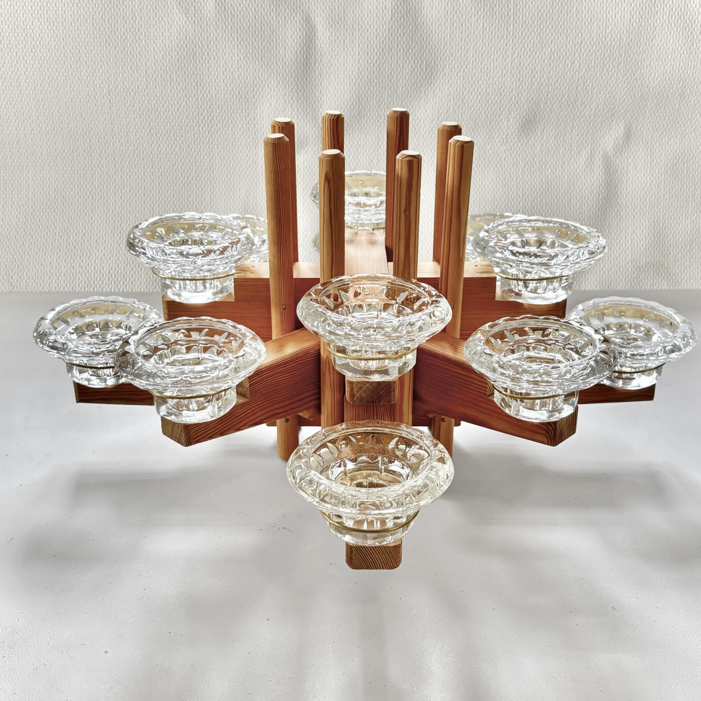 Scandinavian Modern Centerpiece candelabra by Karl-Erik Stenberg, pine with 12 candleholders, 1970s For Sale