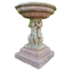 Centerpiece Fountain with an Octagonal Basin in Rosso Verona Marble early 18th