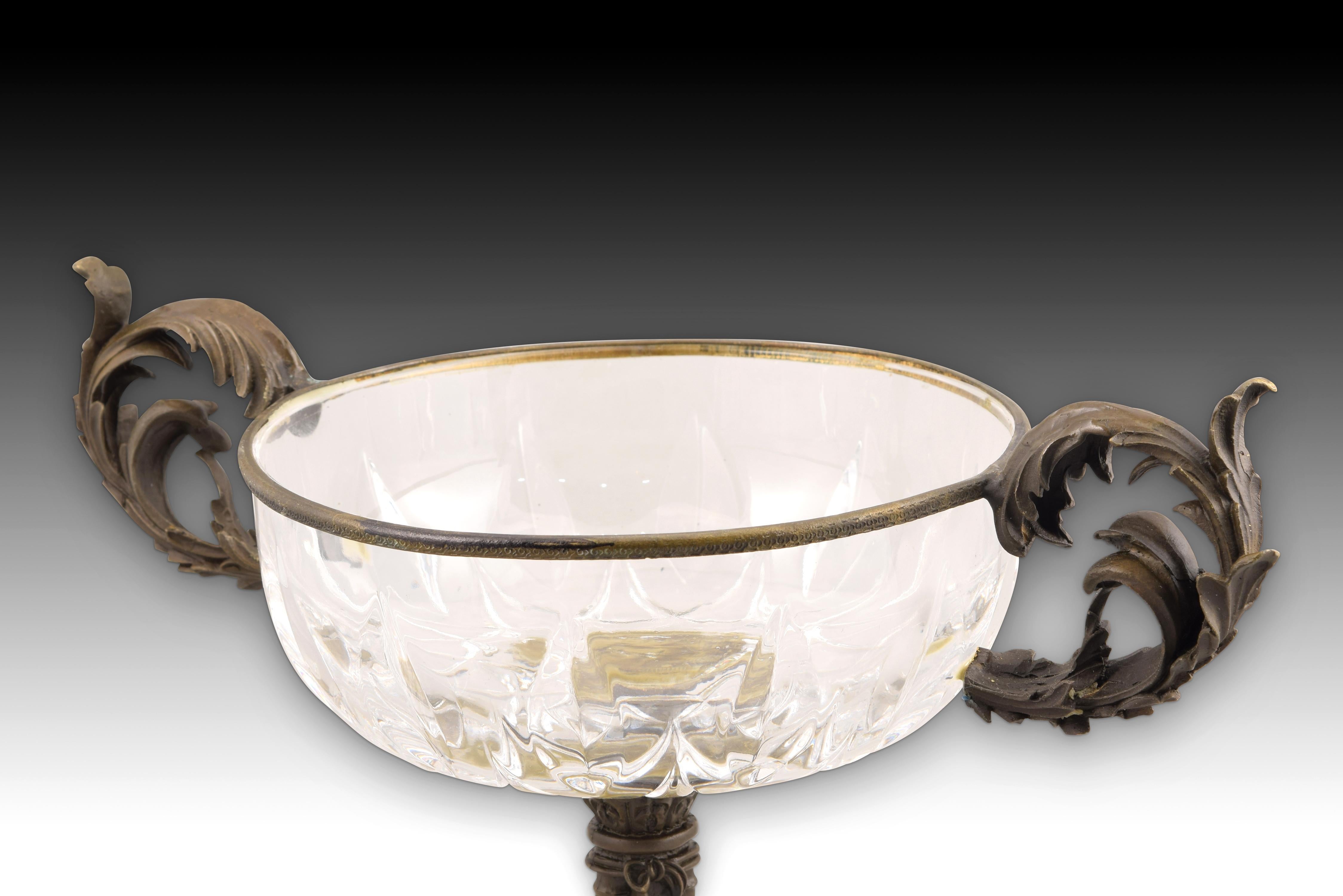 Centre de table en bronze et verre, moulage à la cire perdue en bronze Bon état - En vente à Madrid, ES