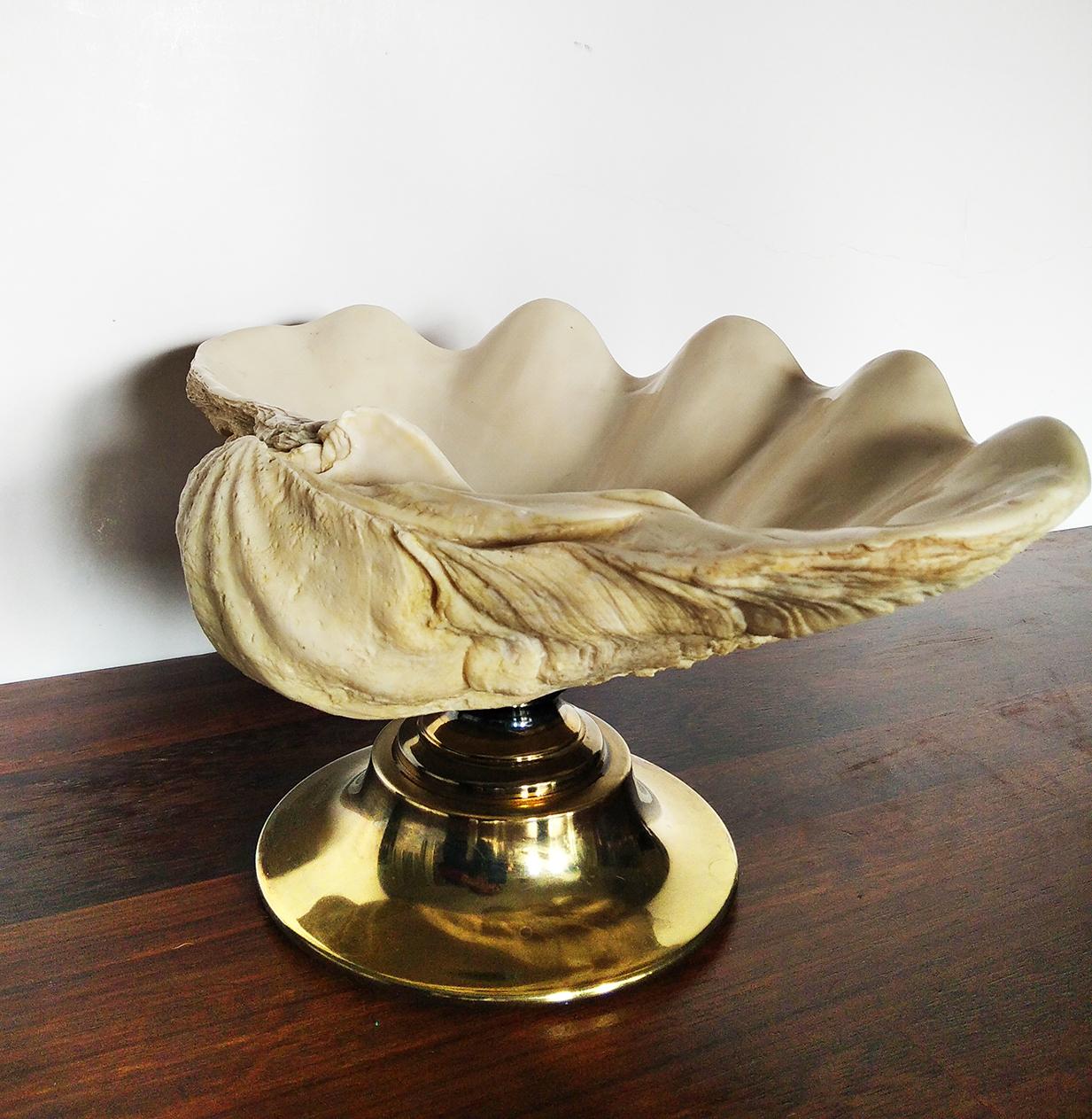 Ottone Centrotavola Conchiglia grande con ottone