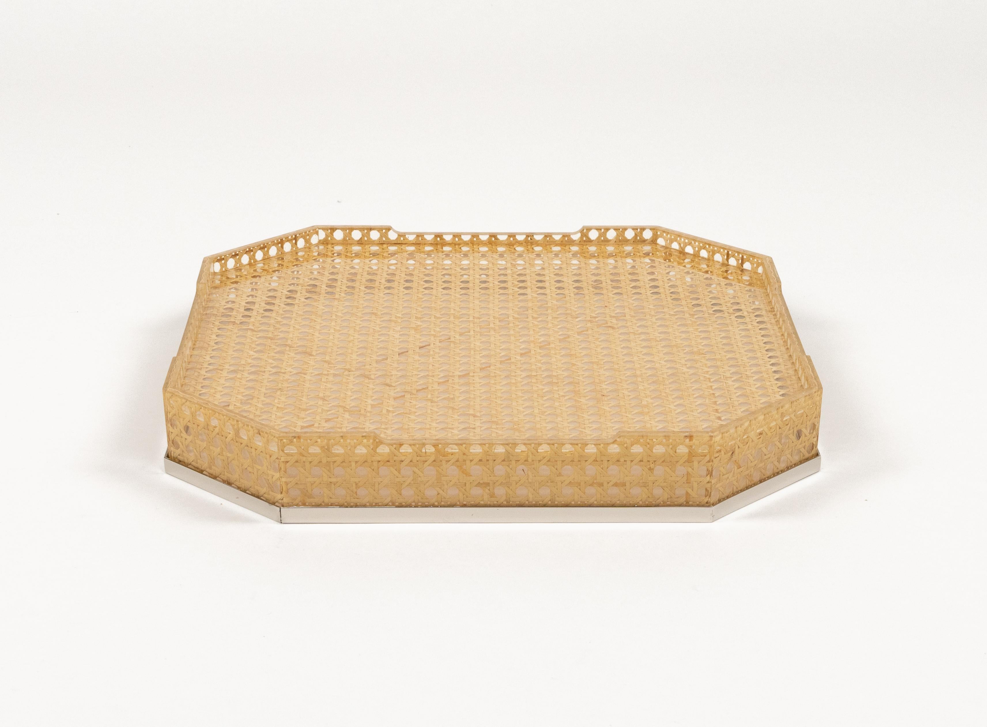 Centerpiece Lucite, Wicker and Chrome Christian Dior Style, Italy 1970s For Sale 4