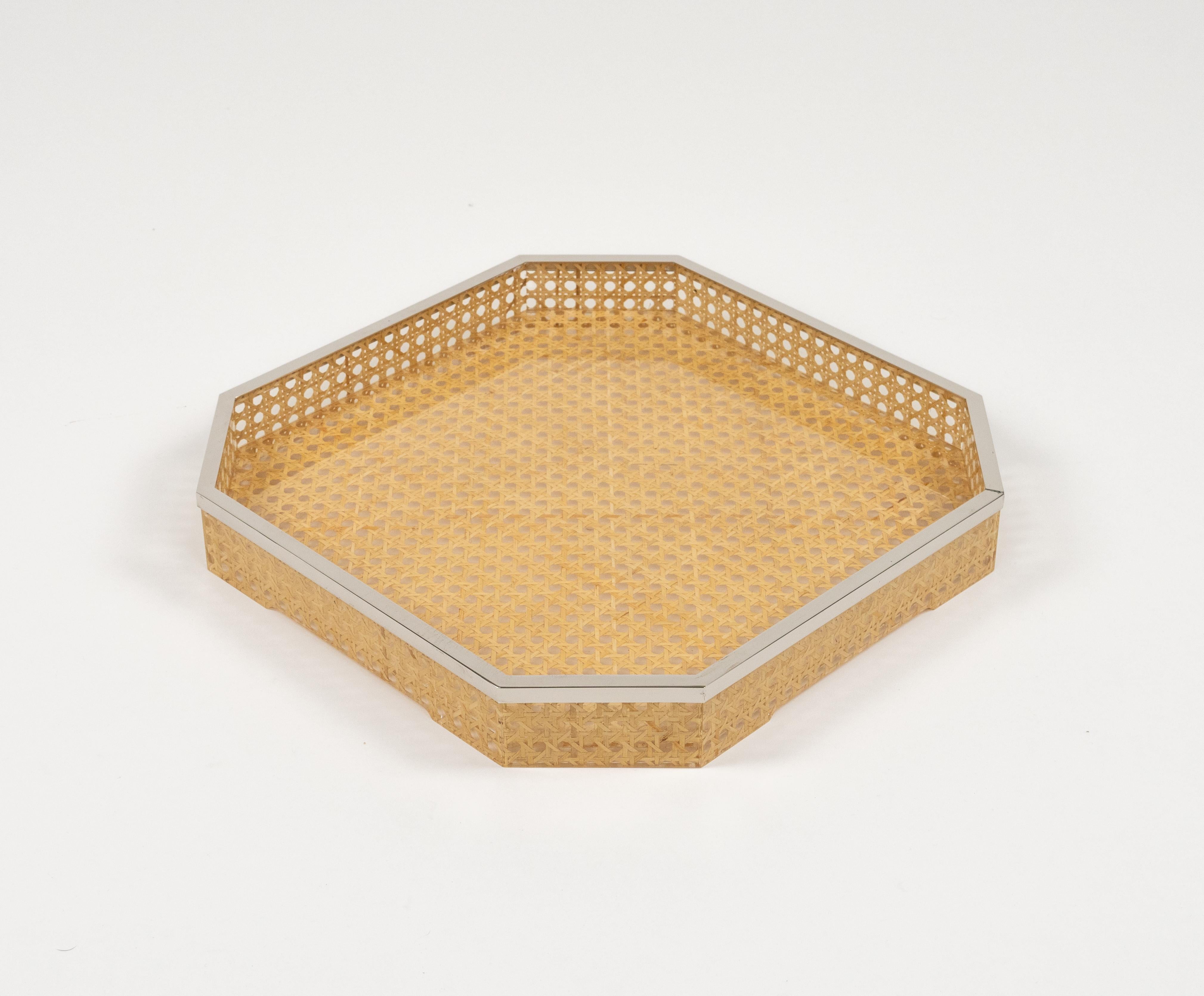 Centerpiece Lucite, Wicker and Chrome Christian Dior Style, Italy 1970s For Sale 5