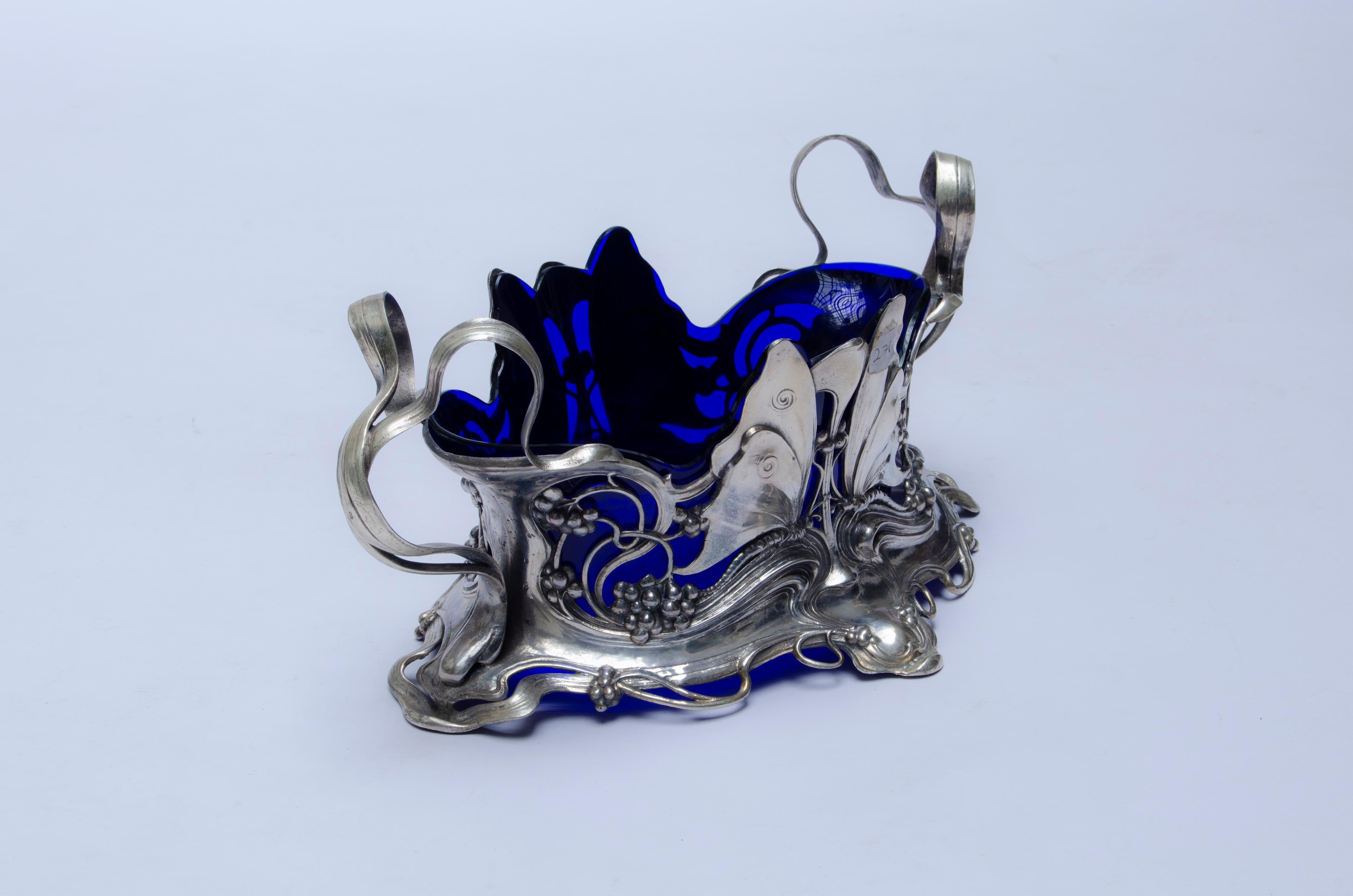 Art Nouveau Centerpiece 