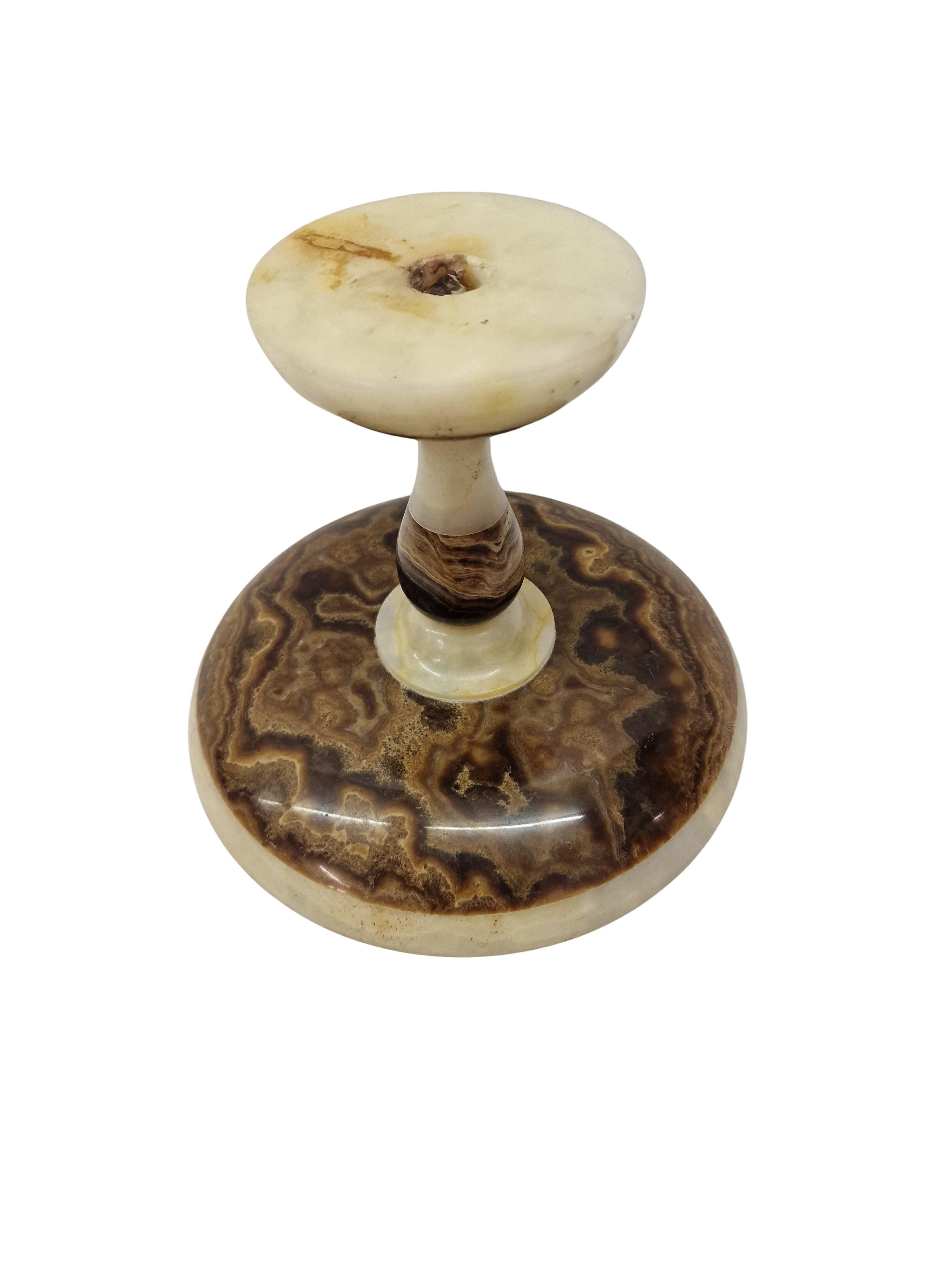 Tafelaufsatz aus Halbedelstein, Onyx mit Calzit, um 1900, Italien im Zustand „Gut“ im Angebot in Wien, AT