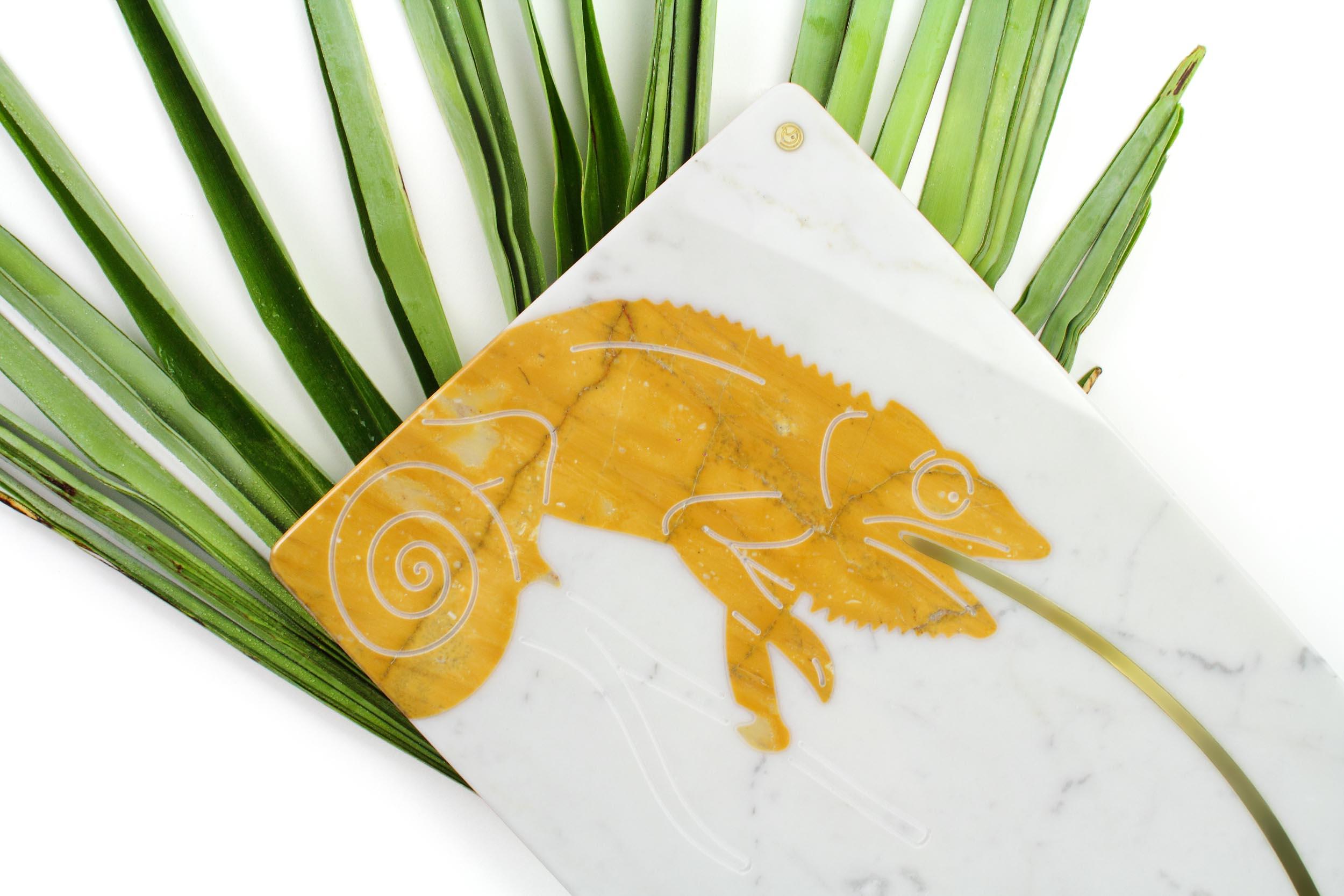 Modern Centerpiece Platters Serverware White Carrara Yellow Siena Marble Brass Inlay  For Sale