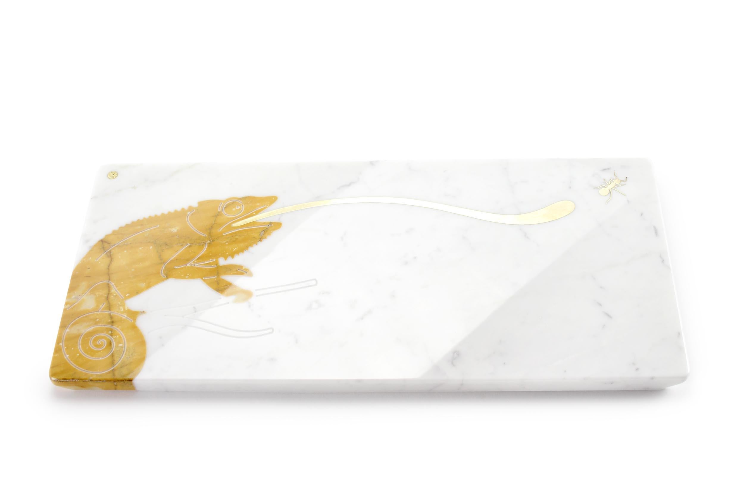 Carved Centerpiece Platters Serverware White Carrara Yellow Siena Marble Brass Inlay  For Sale