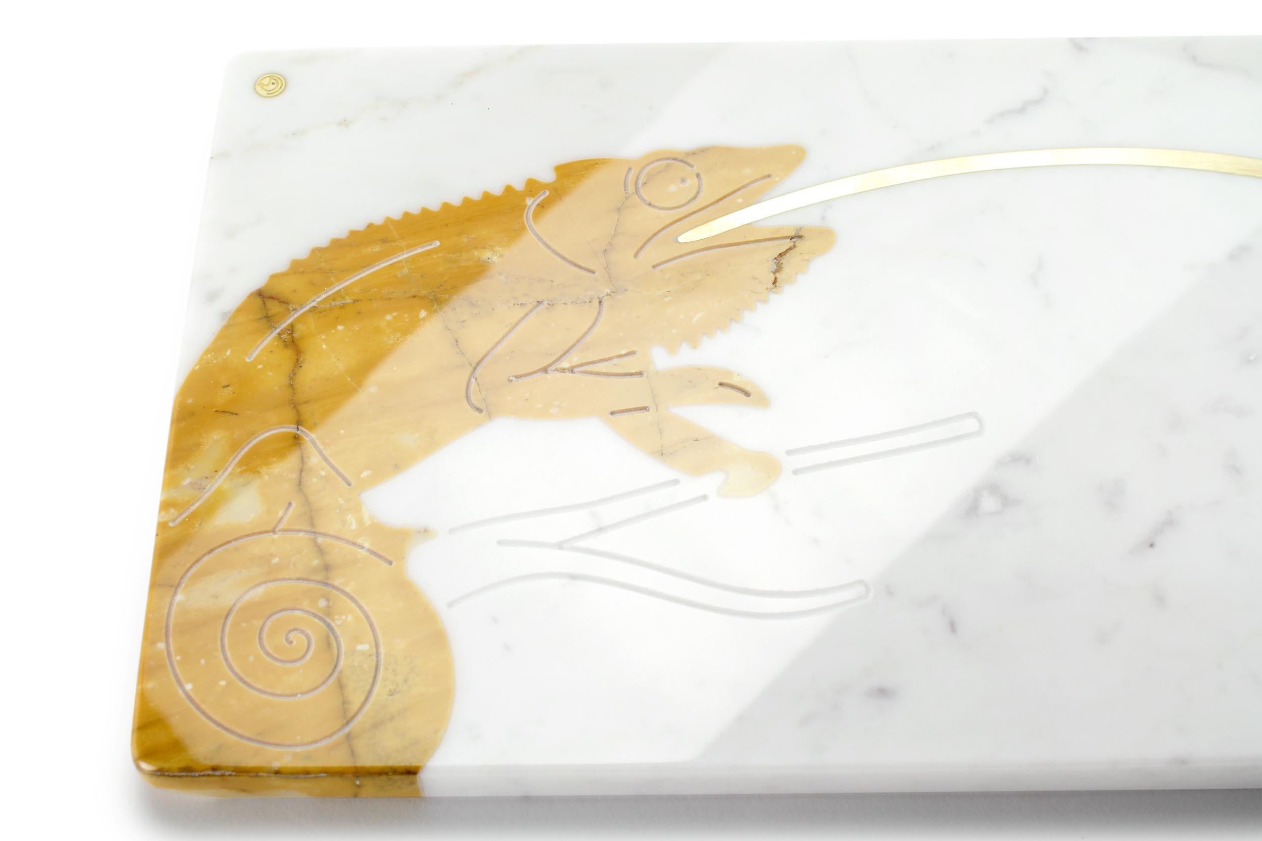 Centerpiece Platters Serverware White Carrara Yellow Siena Marble Brass Inlay  In New Condition For Sale In Ancona, Marche