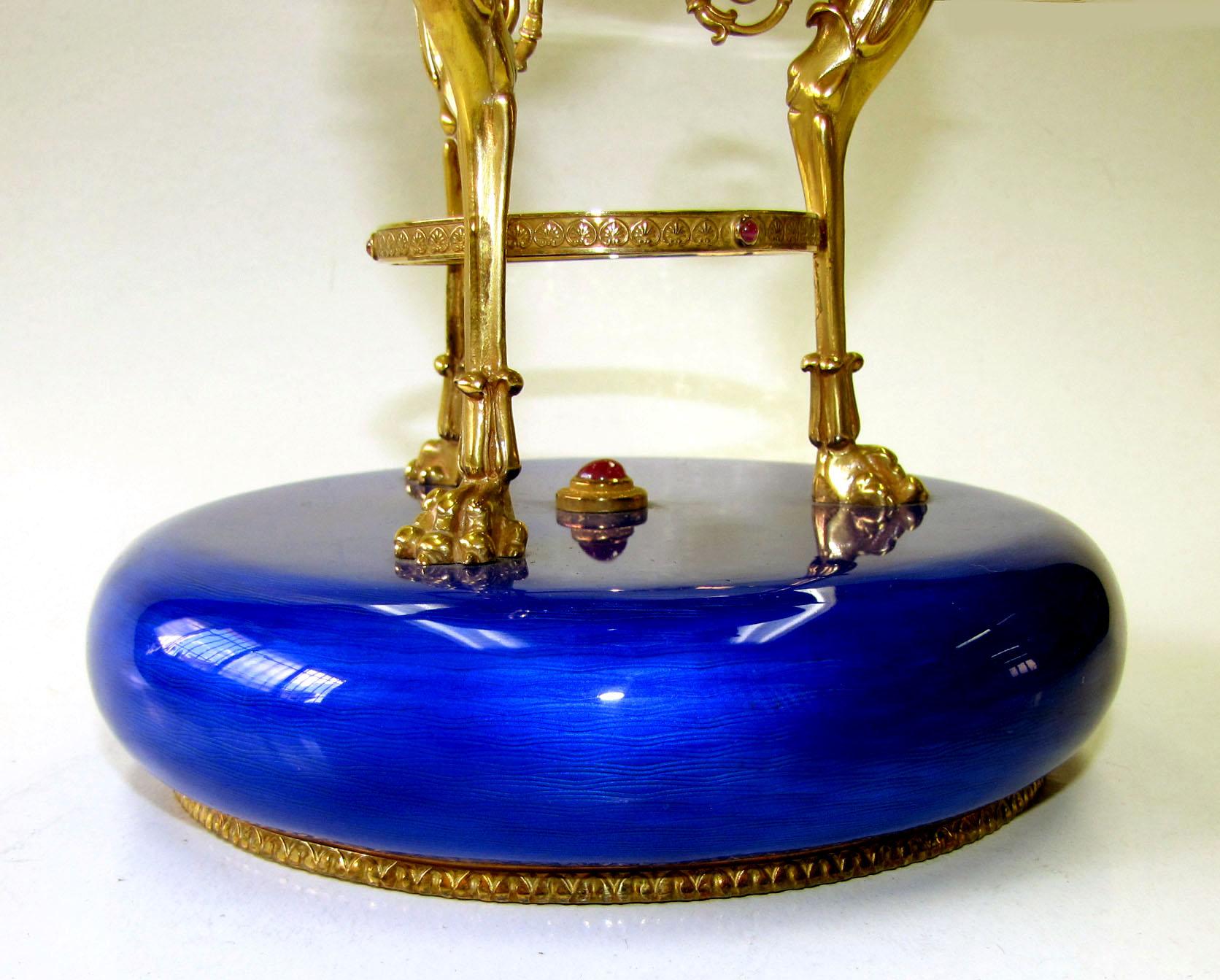 Centerpiece winged lions blue fired enamel sterling silver Salimbeni in vendita 1