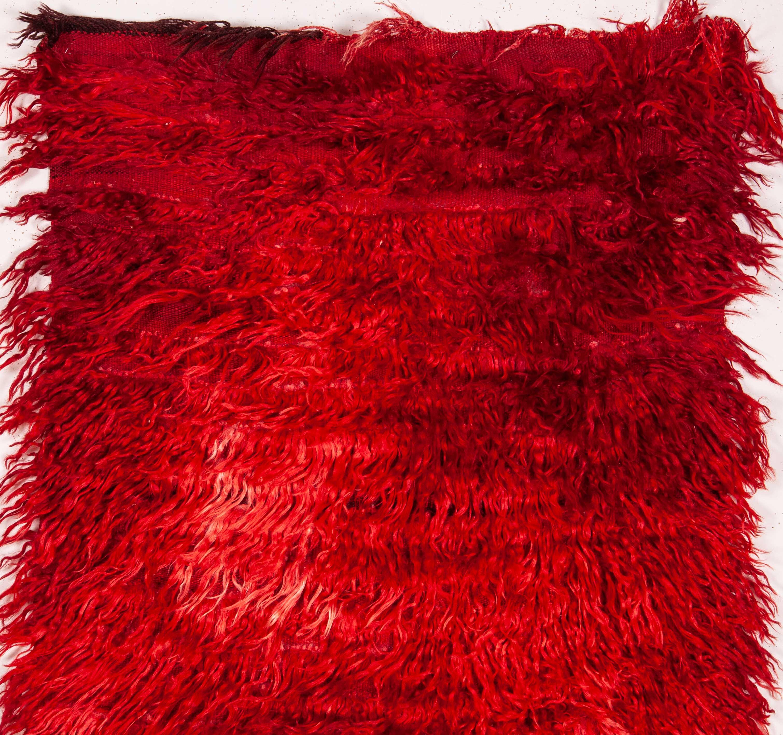 Silky mohair is used on this very rug.