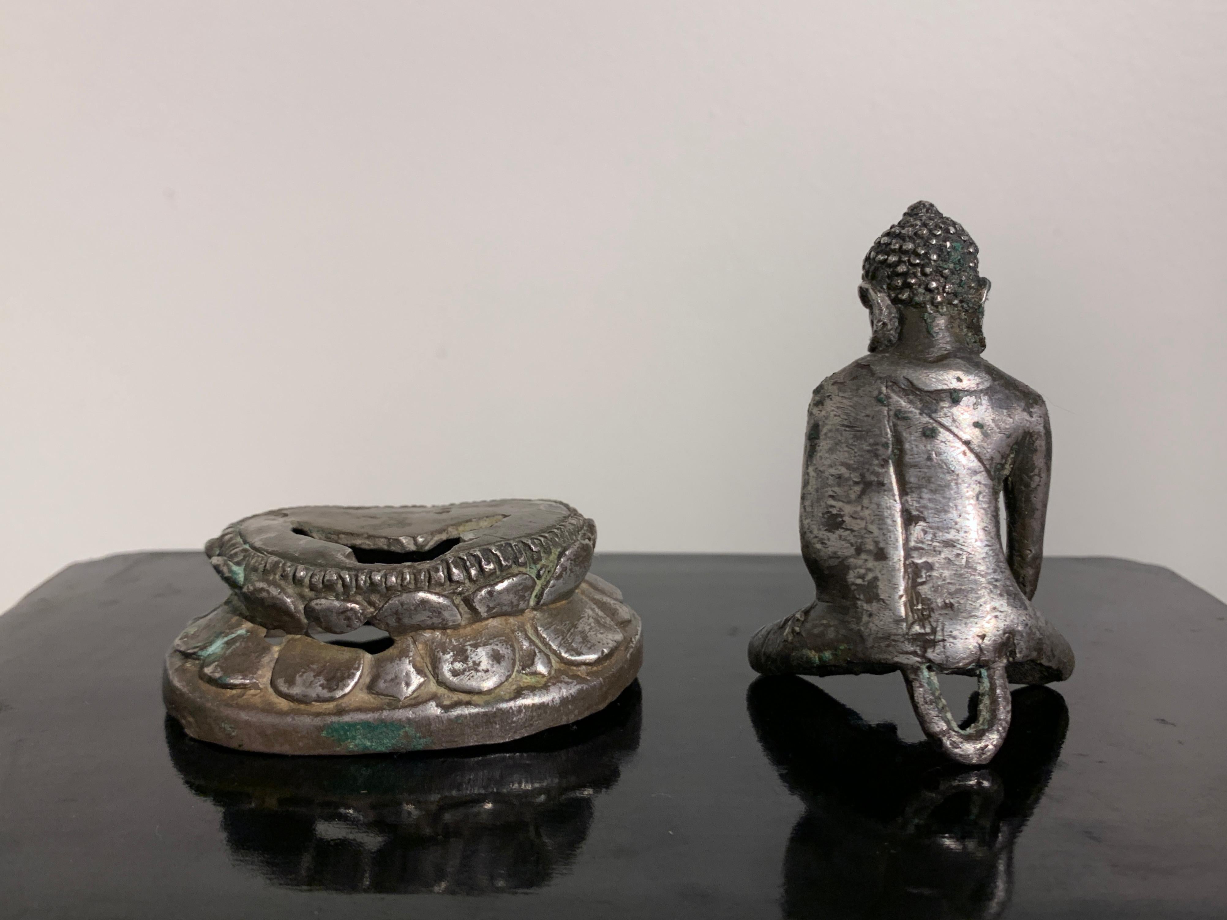 Central Javanese Cast Silver Transcendent Buddha, 9th-12th Century, Indonesia For Sale 9