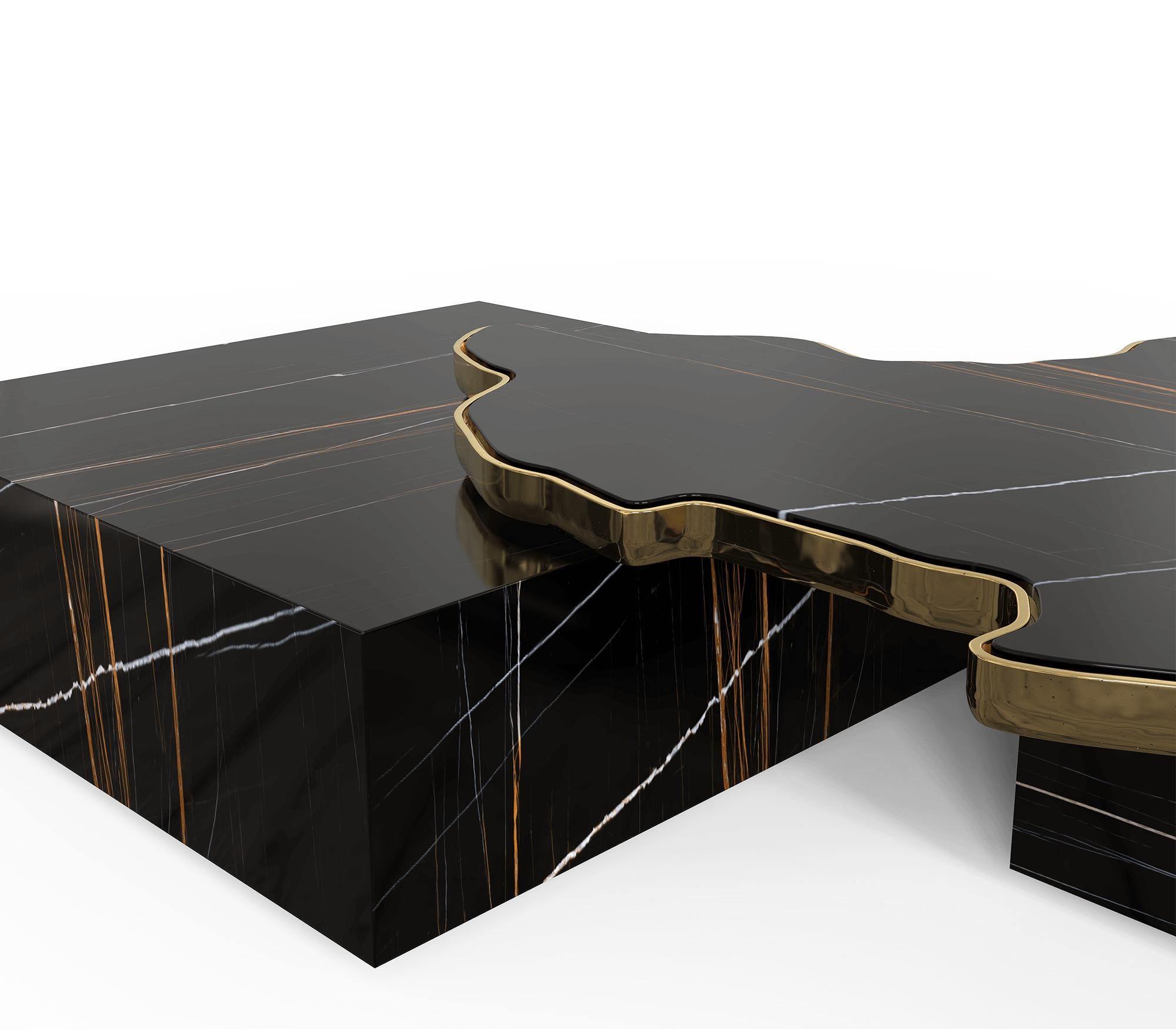 Moderne Table centrale en marbre noir en vente