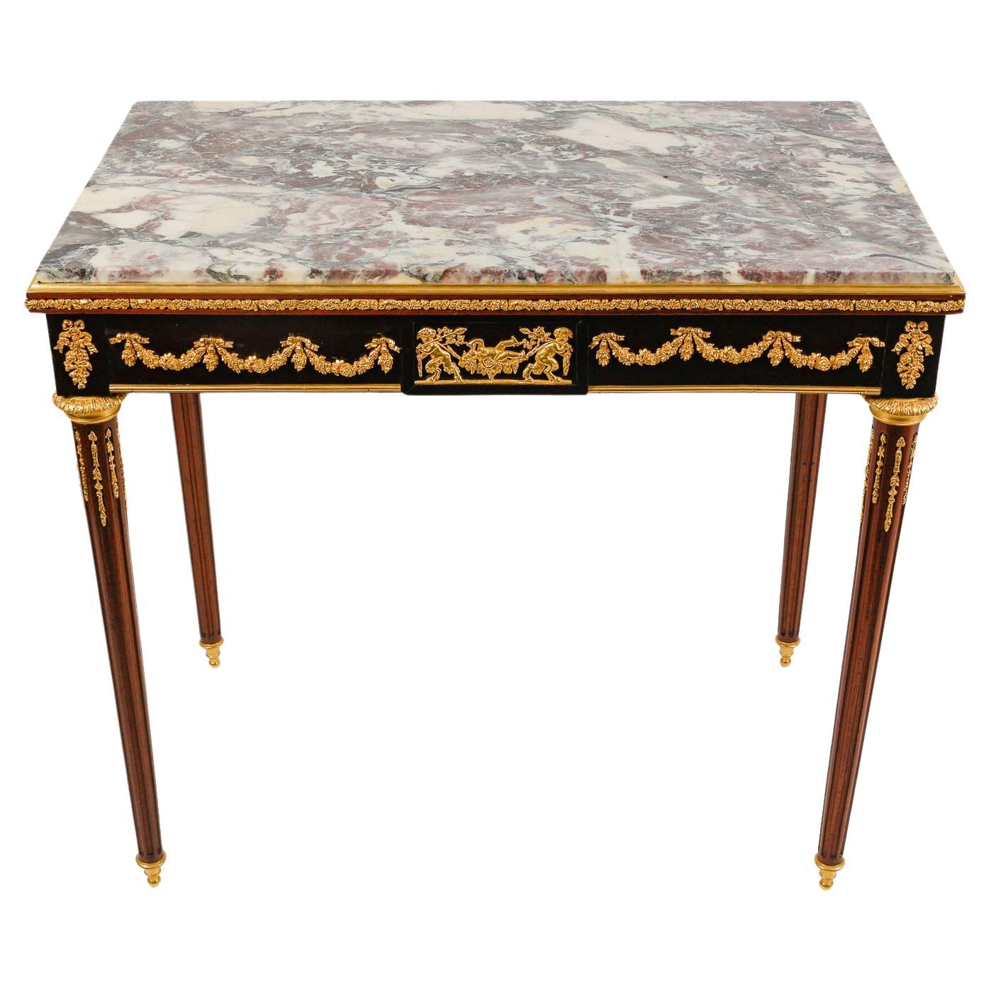 Table centrale, petit bureau 19e siècle, époque Napoléon III.