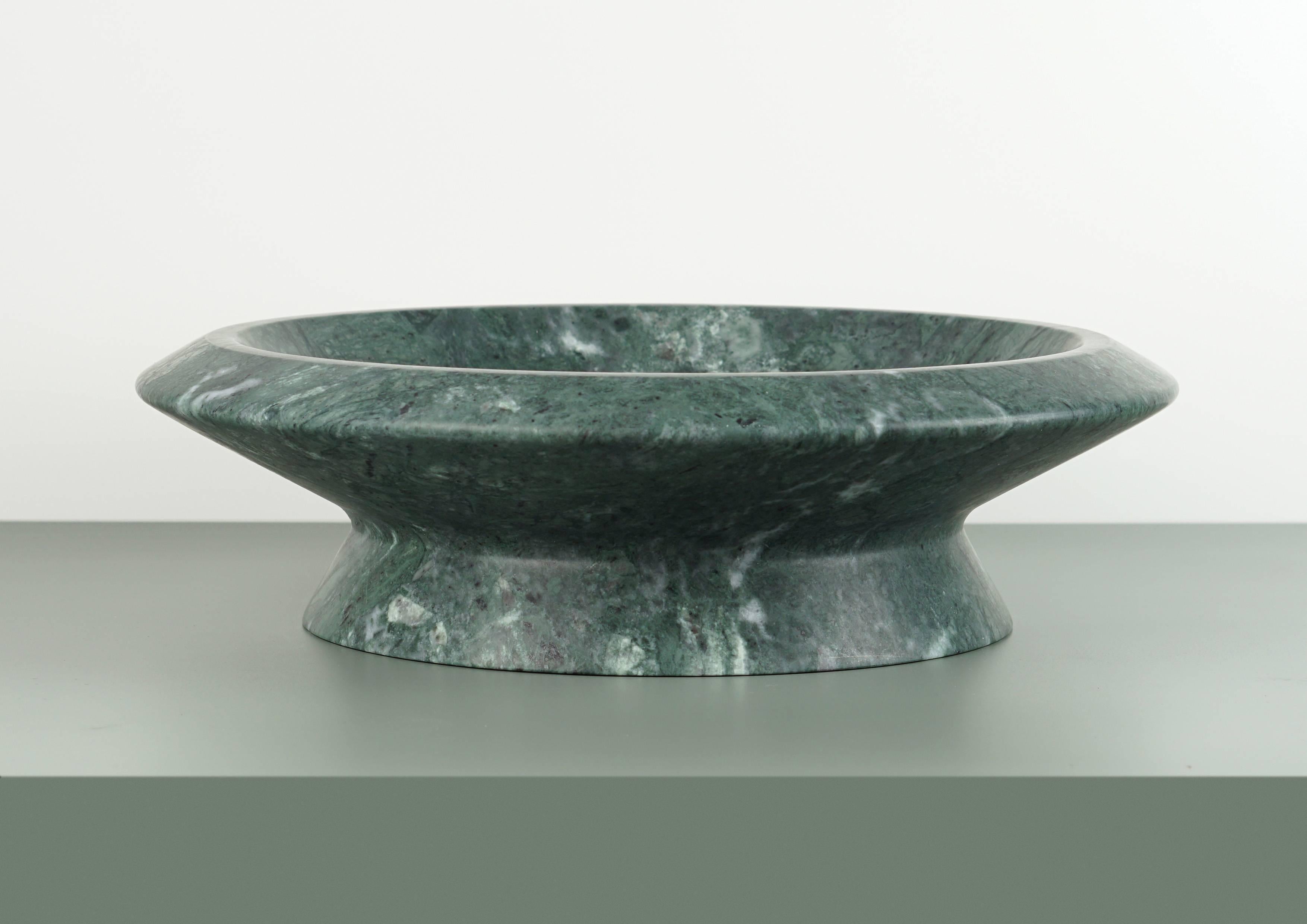 Italian New Modern Centrepiece in Green Guatemala Marble, creator Ivan Colominas For Sale