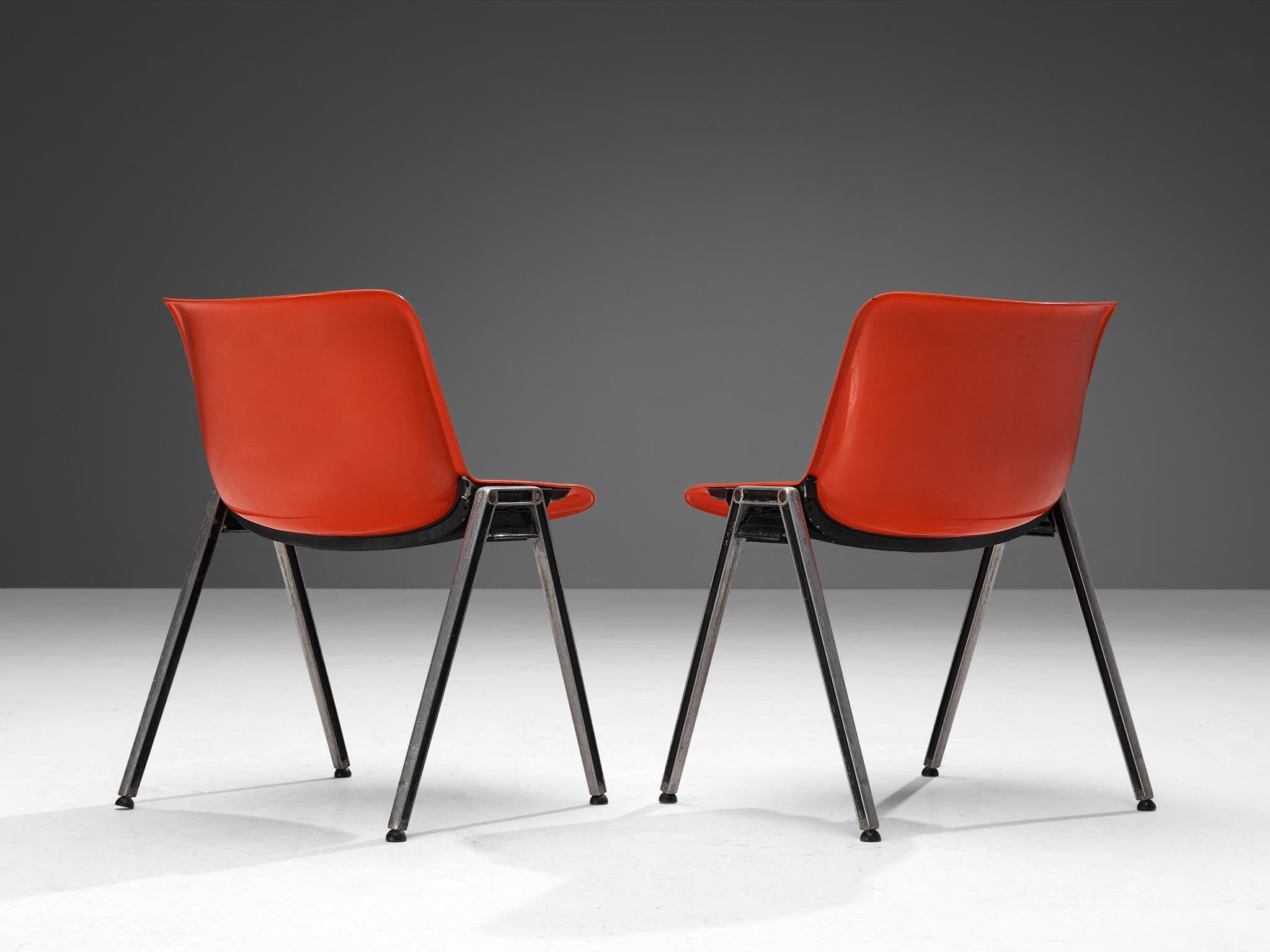 Late 20th Century Centro Progetti Tecno Pair of Stackable ‘Modus’ Chairs For Sale