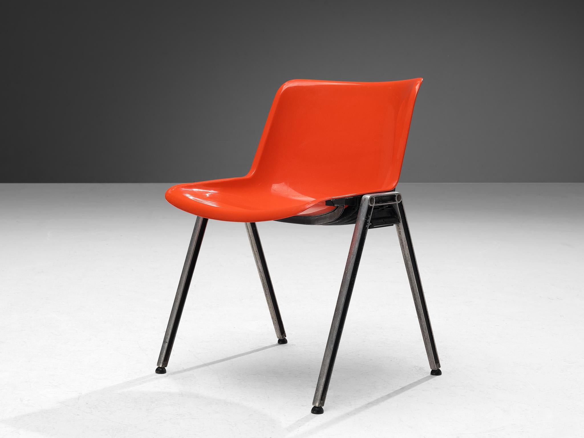 Metal Centro Progetti Tecno Pair of Stackable ‘Modus’ Chairs For Sale