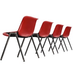 Centro Progetti Tecno Chaises 'Modus' empilables en rouge