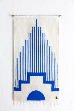 CENTRO Tapiz Tejido a Mano de Lana de Oveja, Soporte de Pared de Bronce Envejecido, Marfil y Azul Lapislázuli