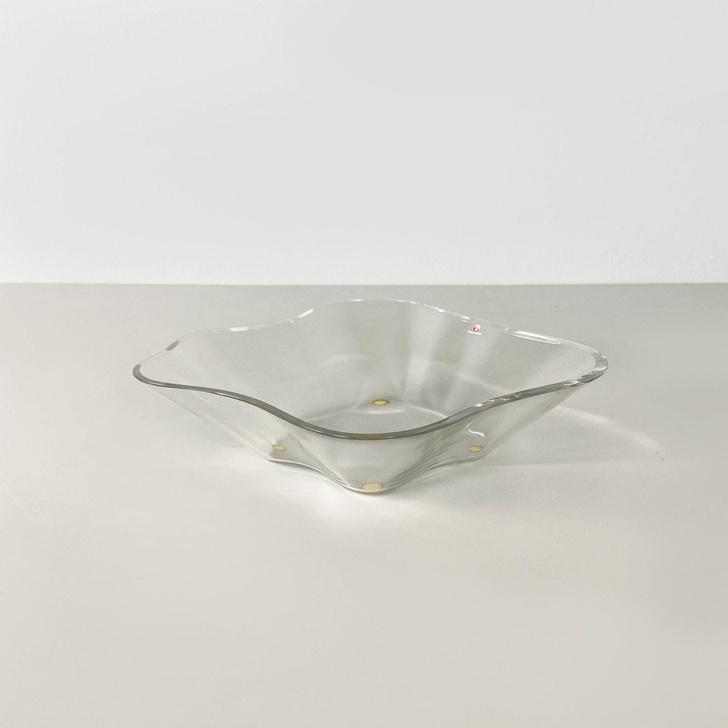 Finnish modern glass bowl centrepiece by Alvar Aalto for IIttala, 1990s In Good Condition For Sale In MIlano, IT