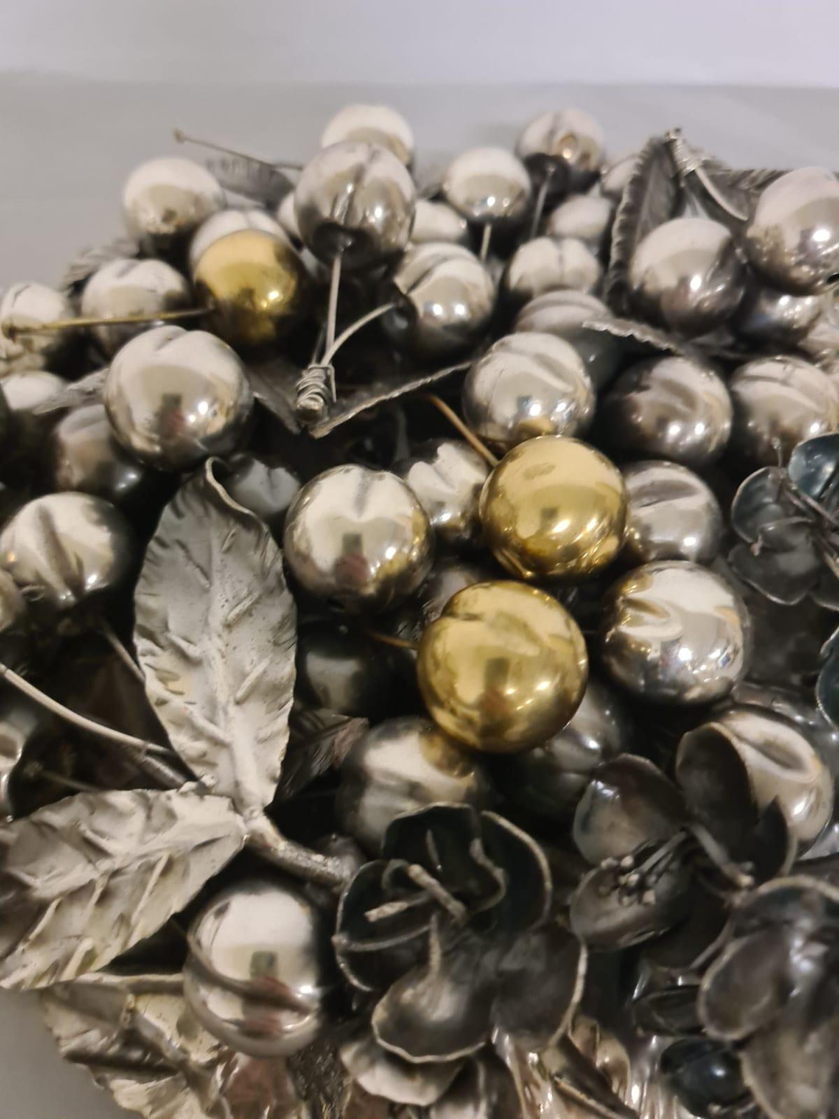 Argent Centre de table avec couvercle en argent 800 en vente