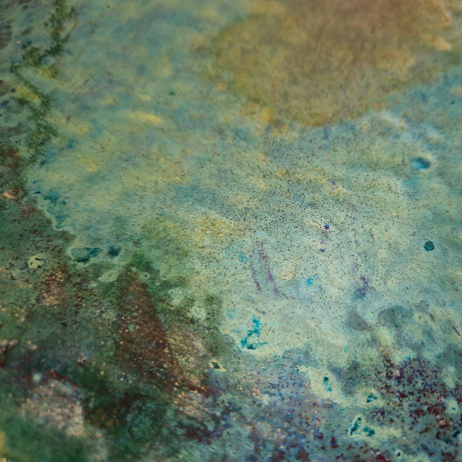 Centro de Mesa de Cerámica Raku de Diseño Moderno - ONDA Pieza Única Verde Dorado Contemporáneo en venta