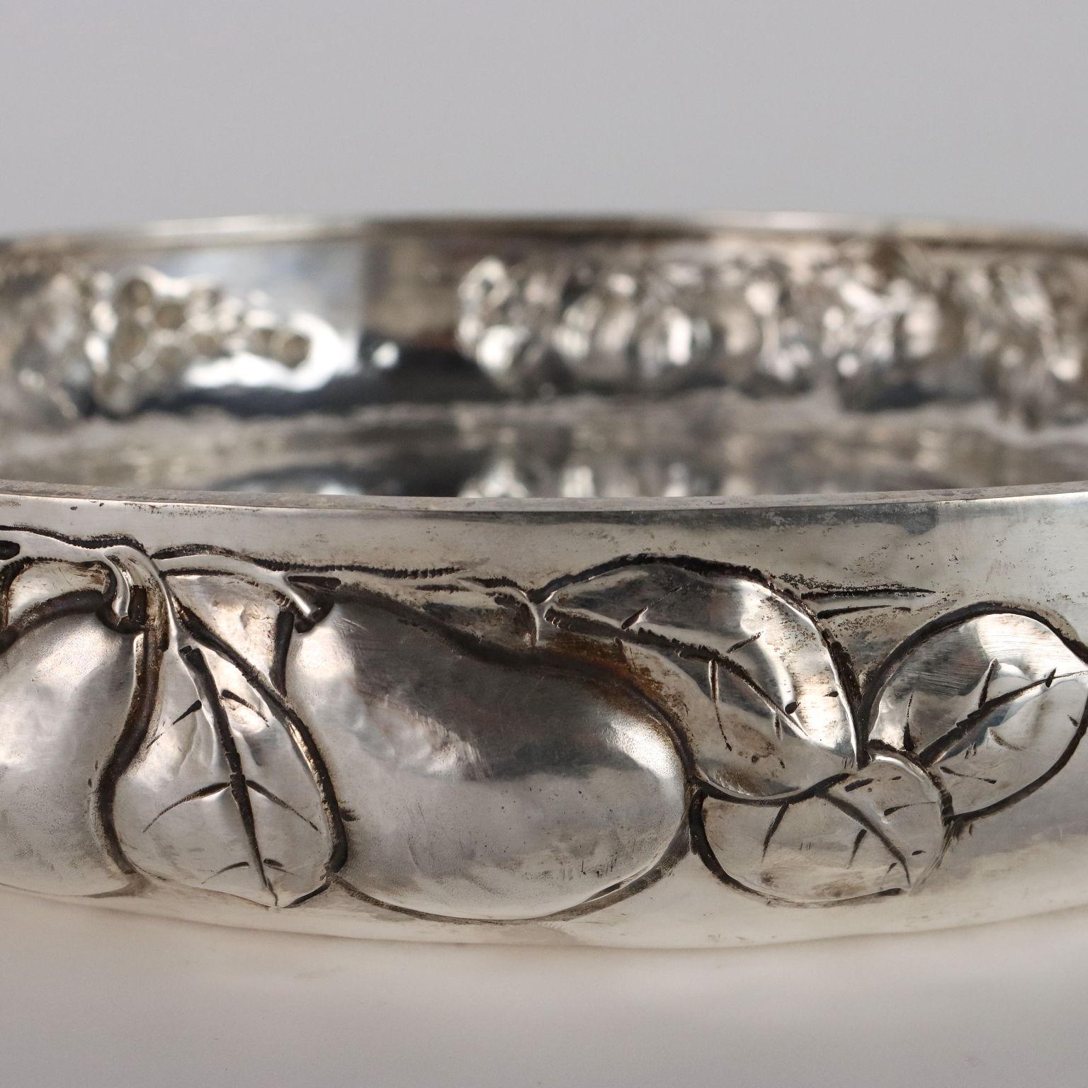 20th Century Centrotavola in Argento Brandimarte Firenze Italia XX Secolo